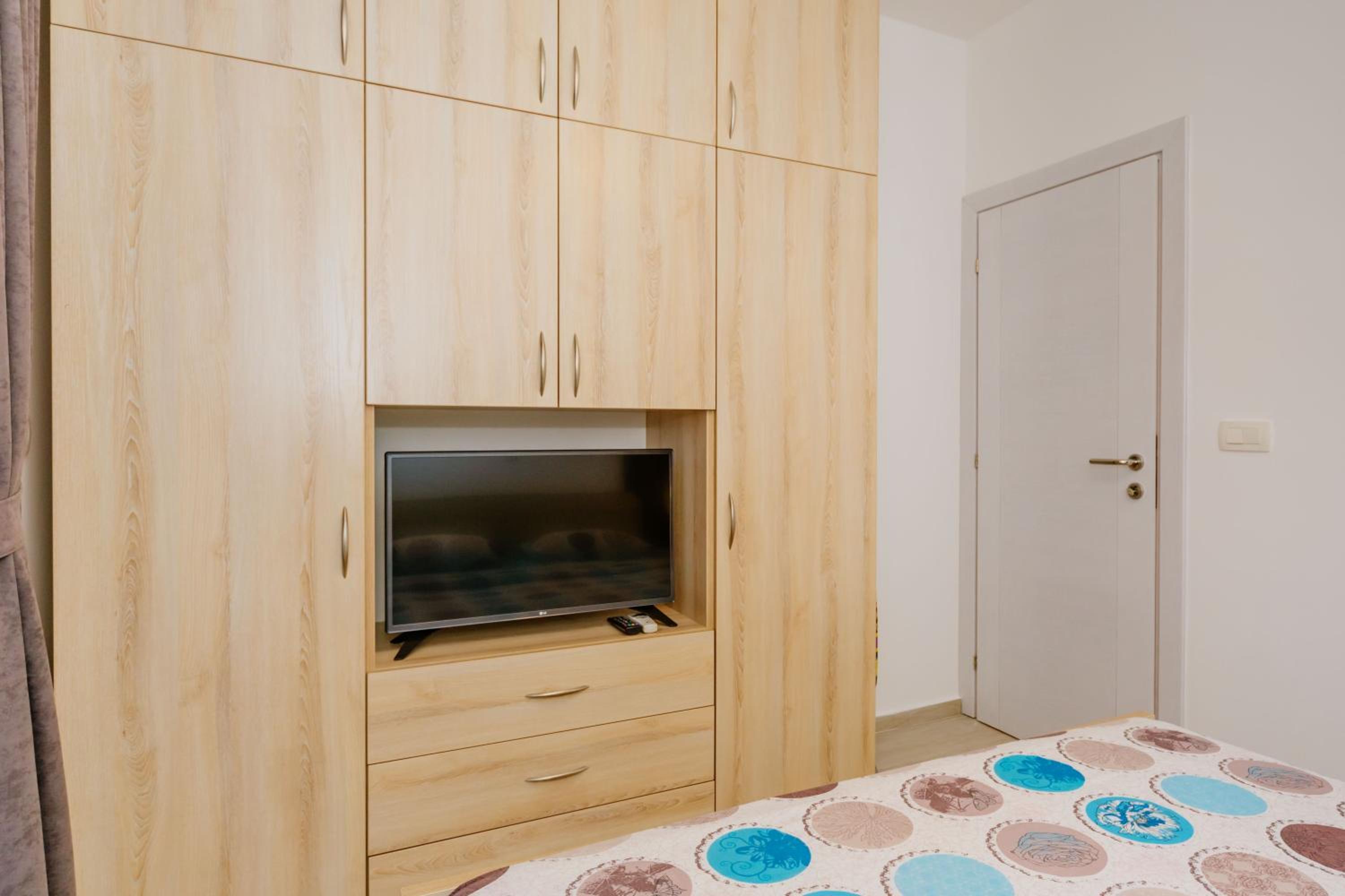 Opium Mar Apartments