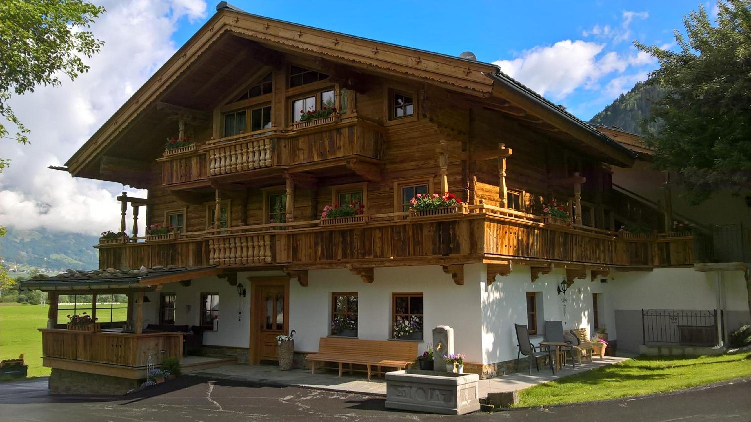 Häuserhof view 2