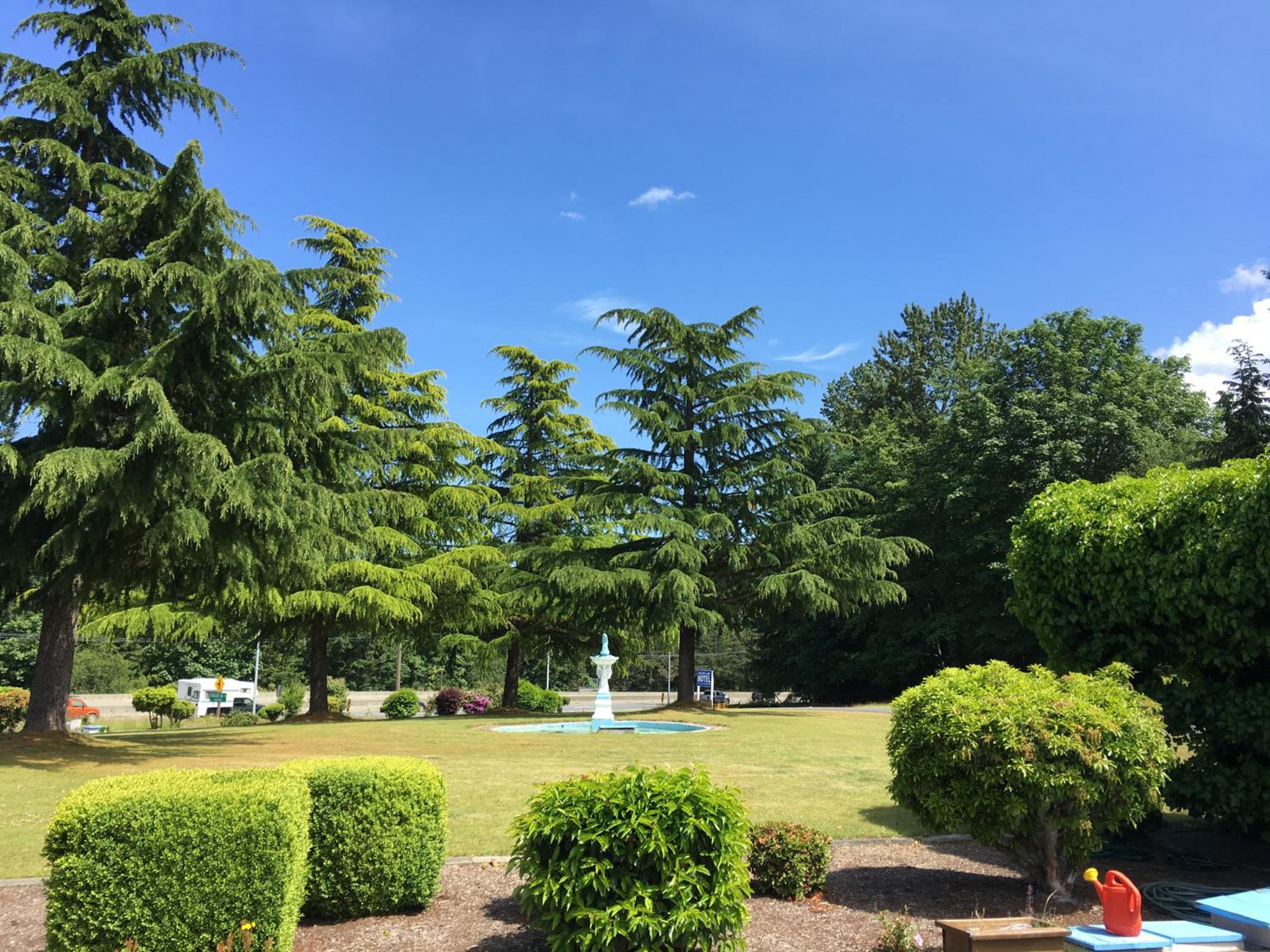 Fuller Lake Chemainus Motel