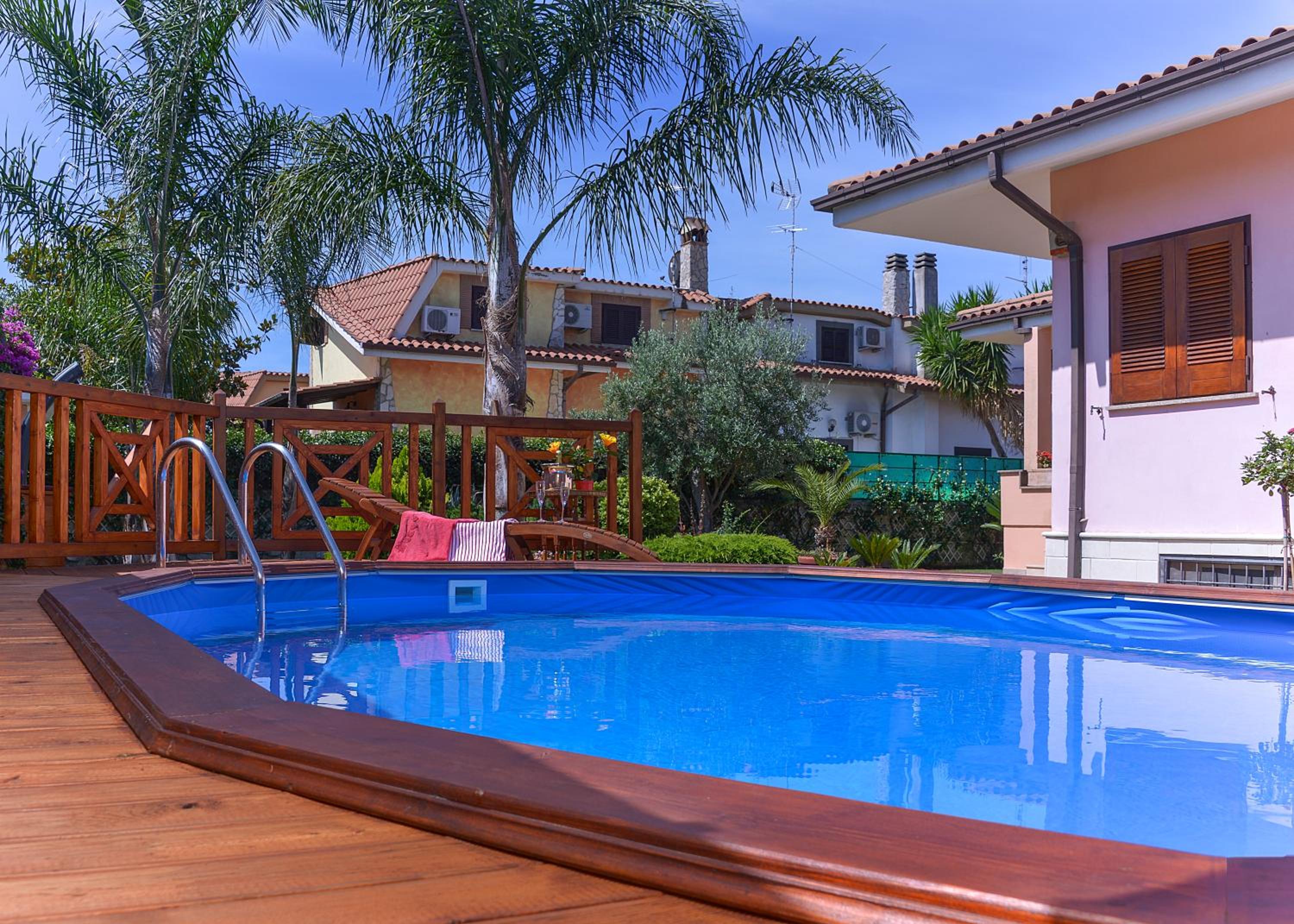 VILLA NEVADA Esclusiva con PISCINA Privata, Il Tuo Angolo di Pace a 5 Minuti dal MARE e 20 Minuti da ROMA photo 4