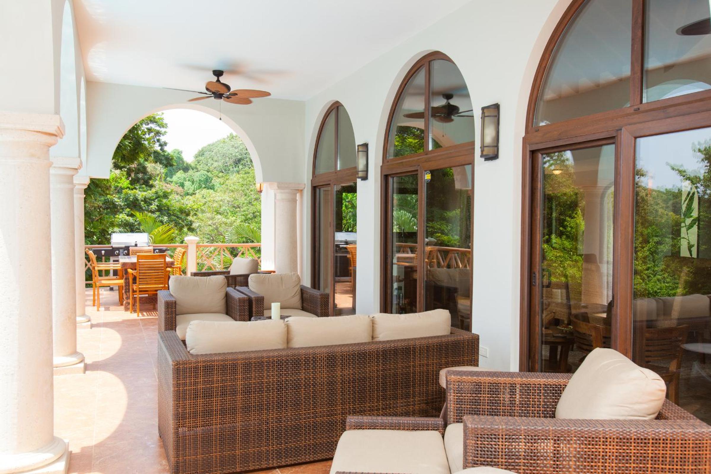 La Colina - 3 Bedrooms