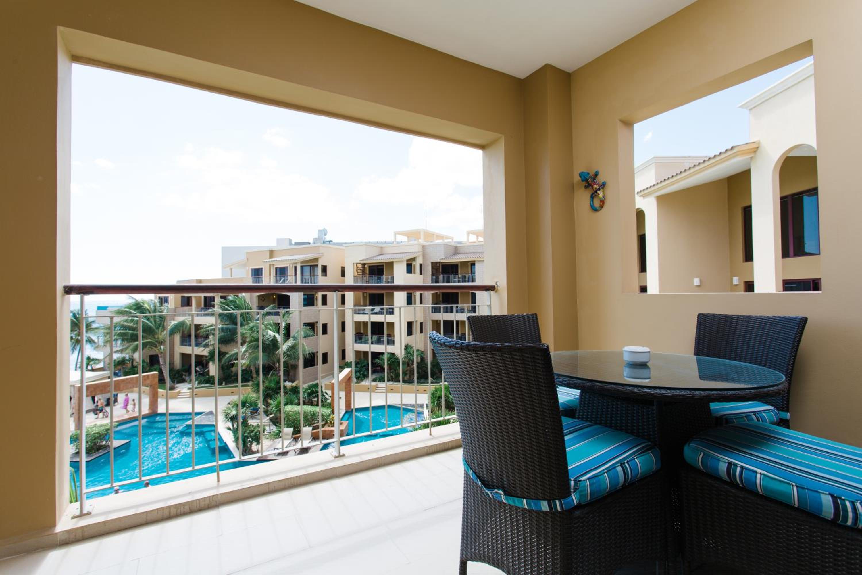 Oceanfront el Faro Surf 302