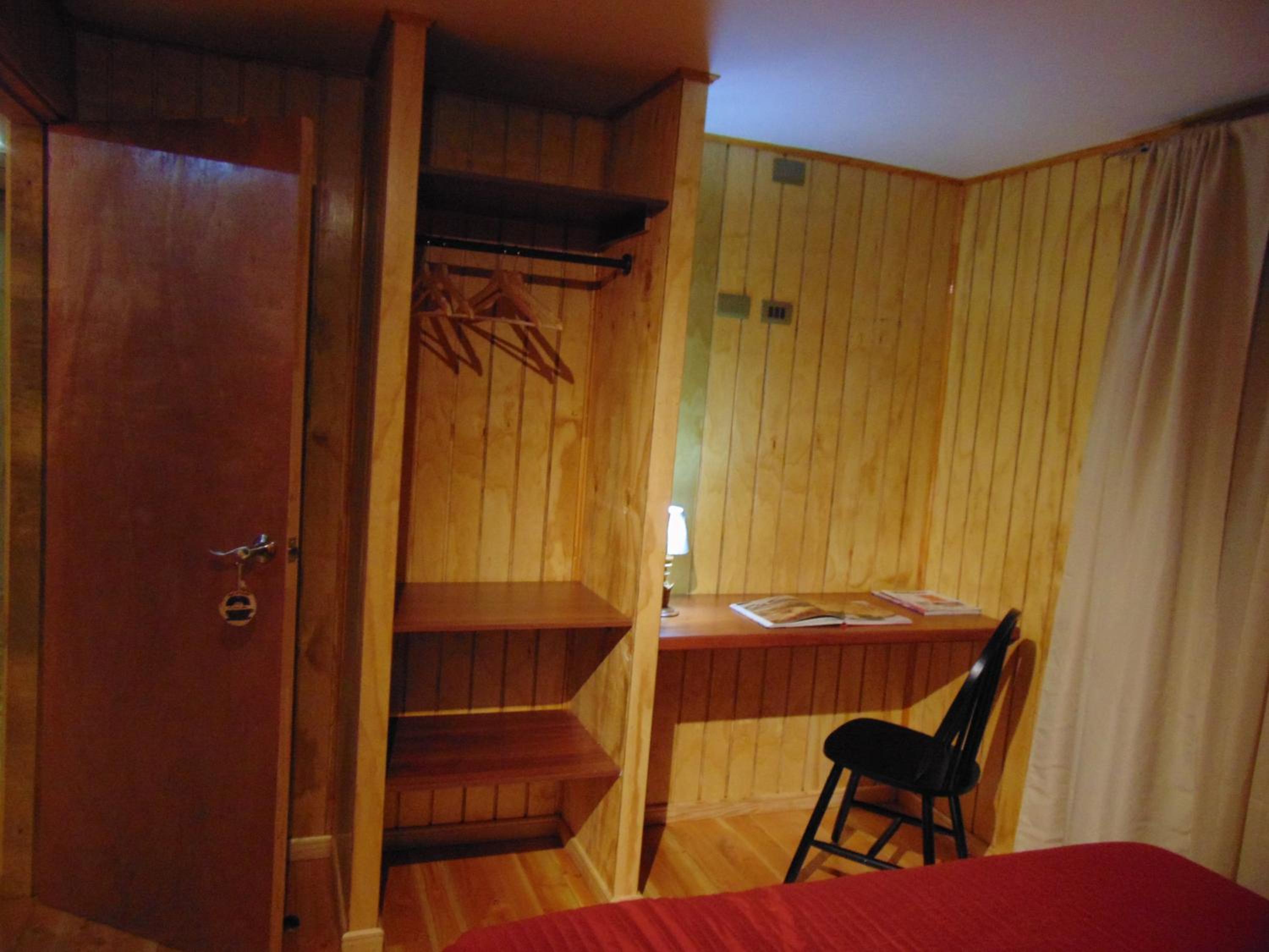Cafe & Hostal Acurruka