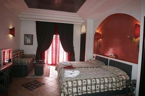 hotel room