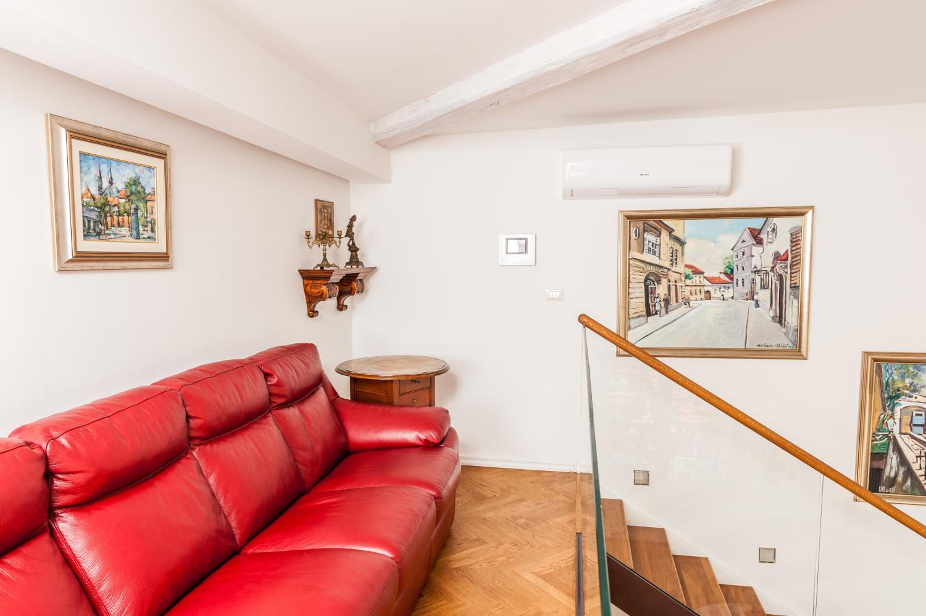Main Square penthouse