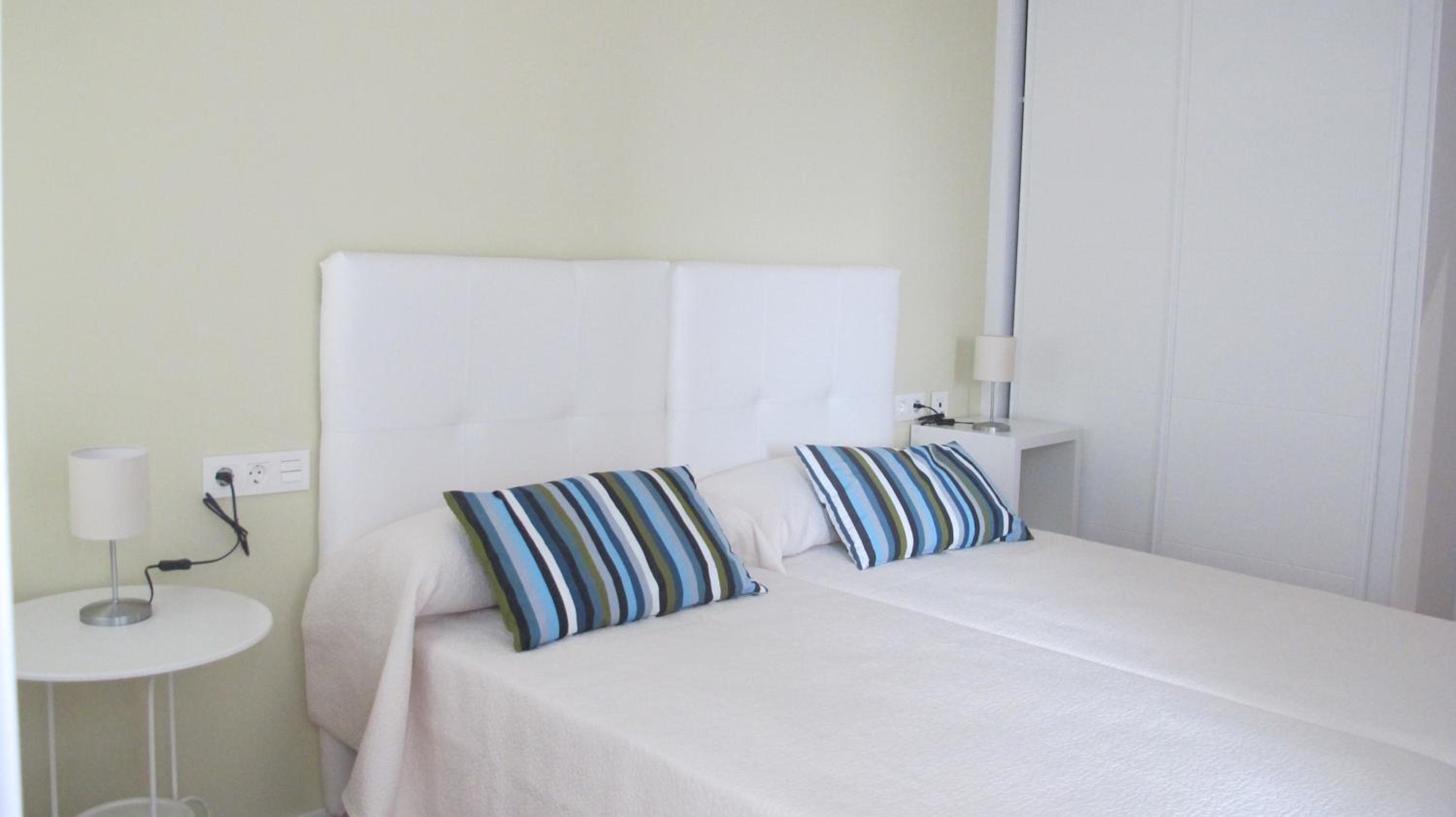 Hostal Onteniente view 2