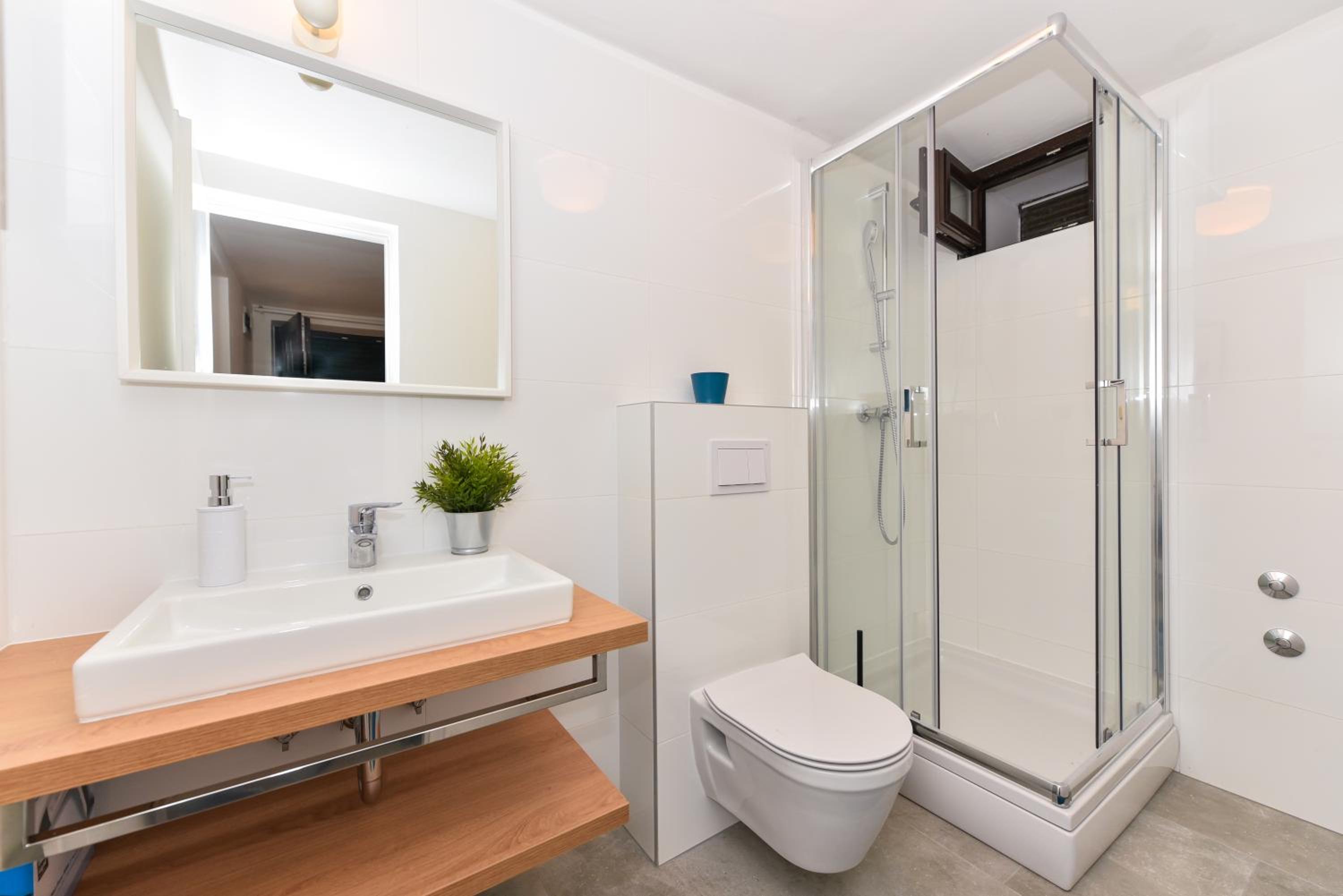 Mediterraneo Garden Apartments