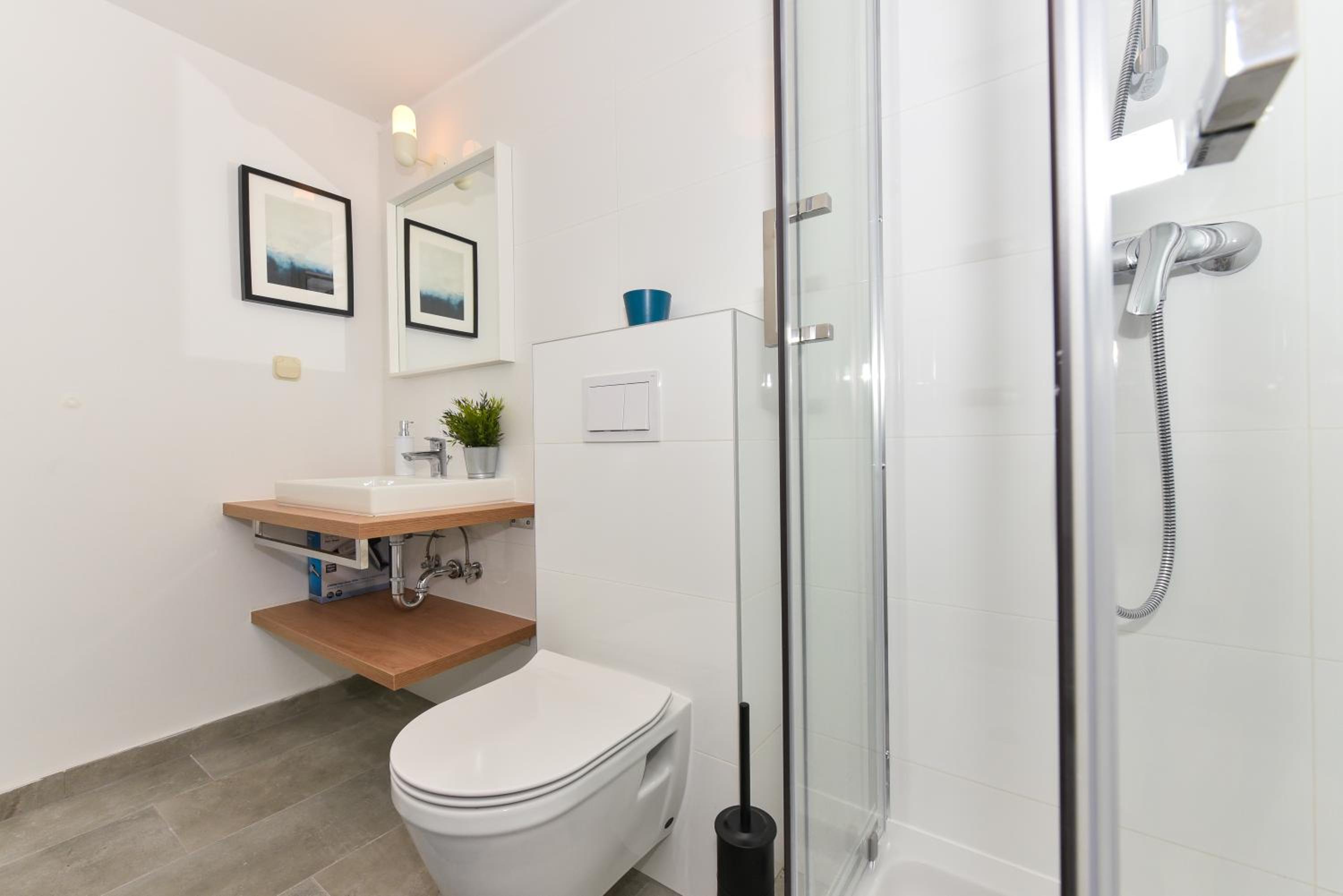 Mediterraneo Garden Apartments