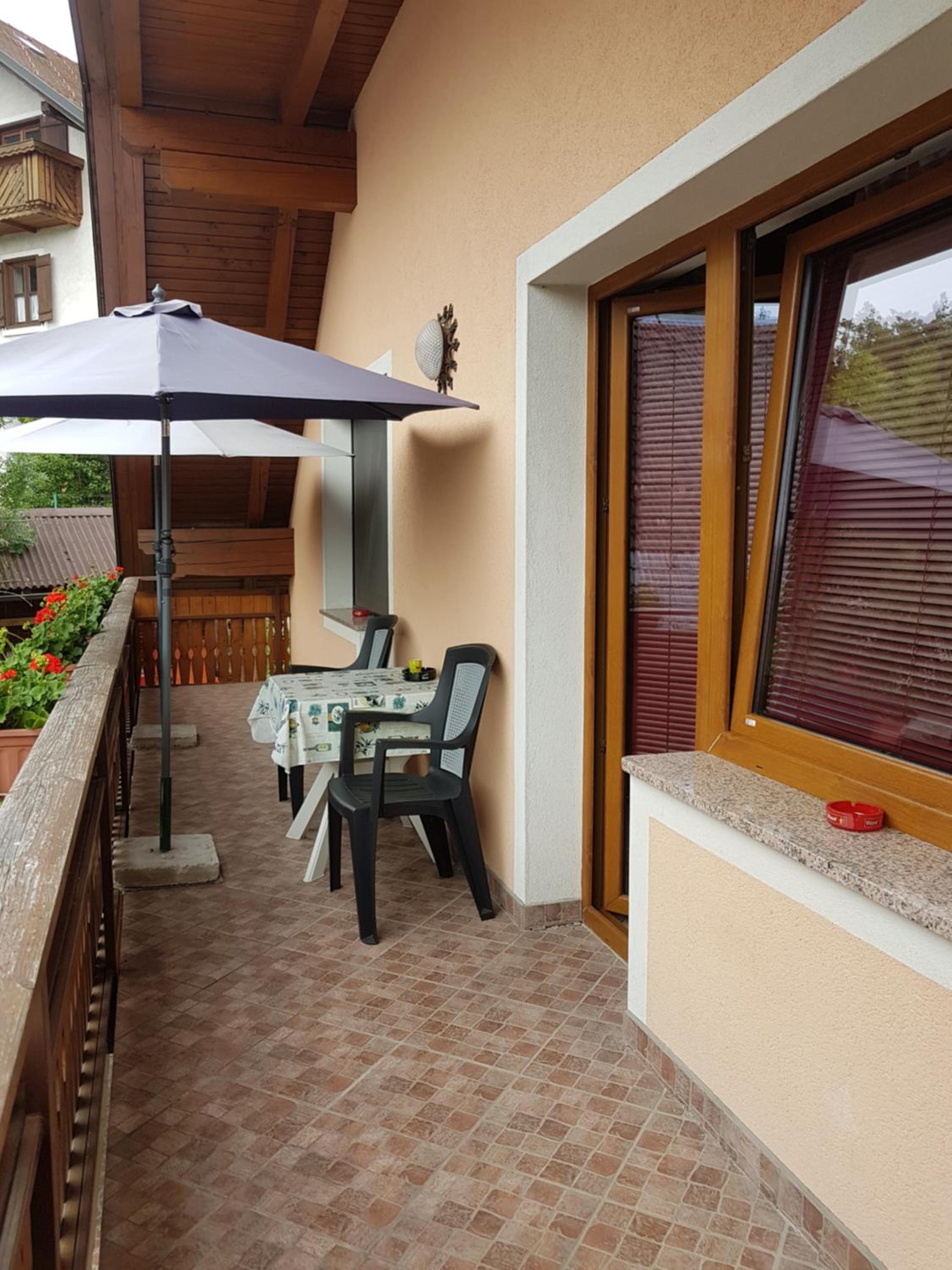 Apartmaji Mežan — photo 146