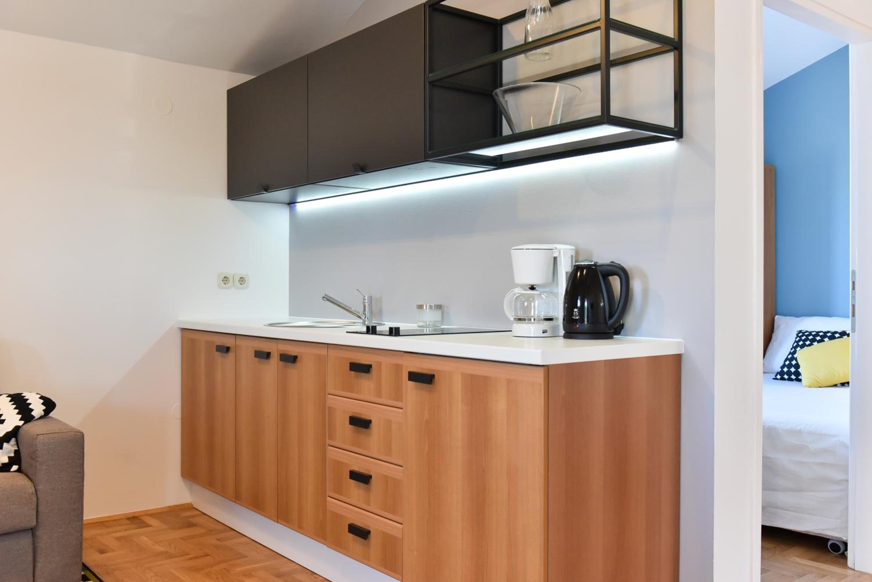 Mediterraneo Garden Apartments