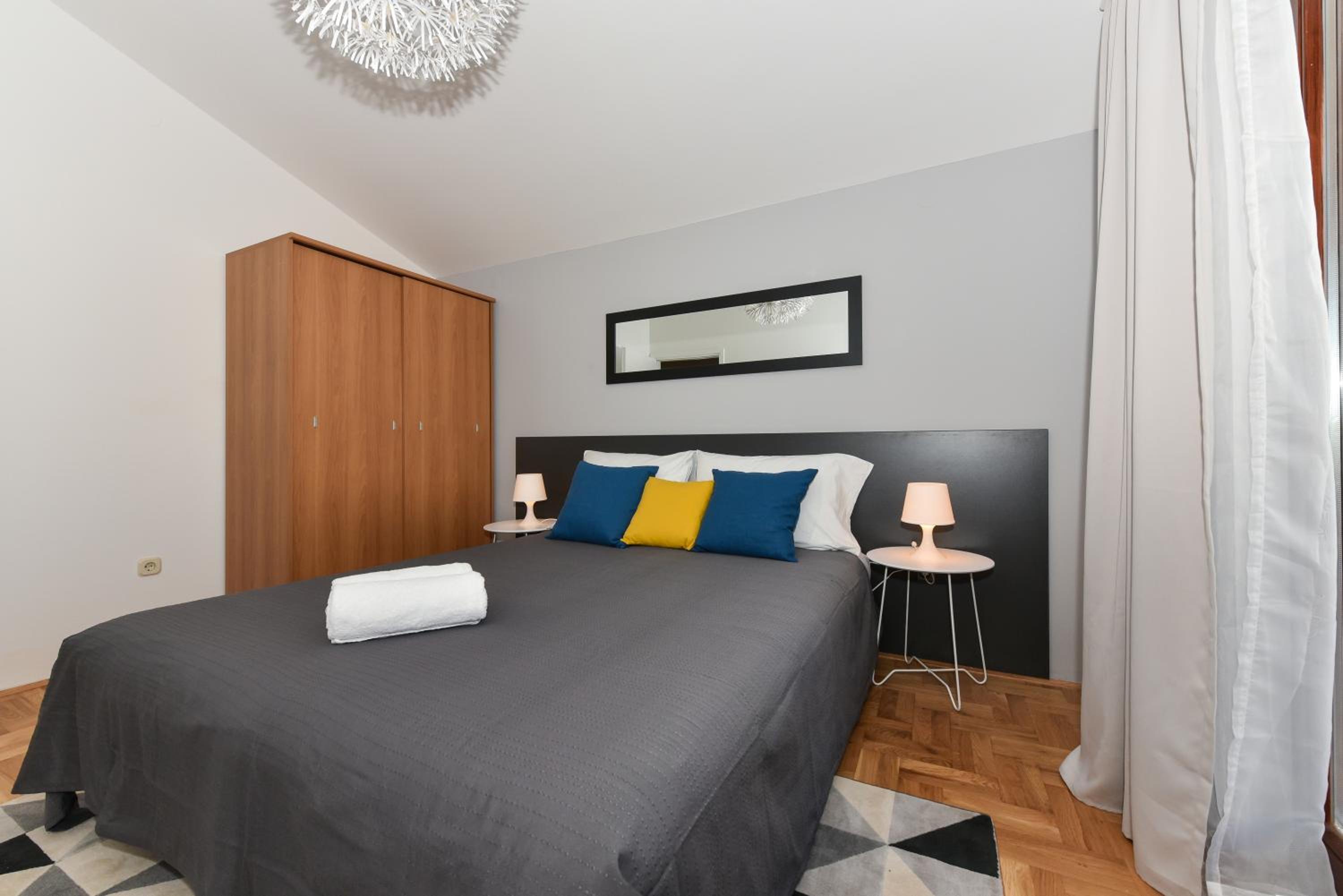Mediterraneo Garden Apartments