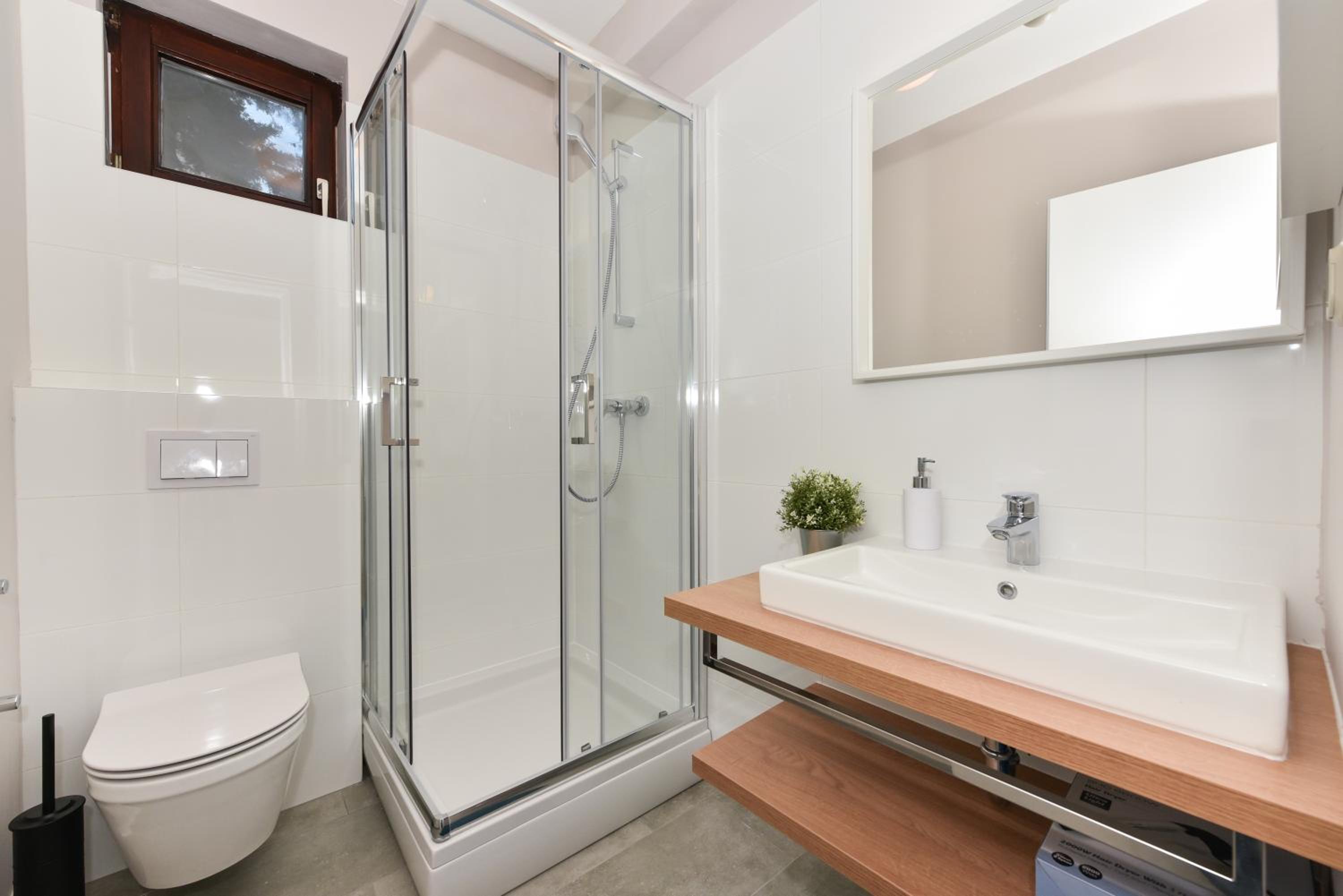 Mediterraneo Garden Apartments