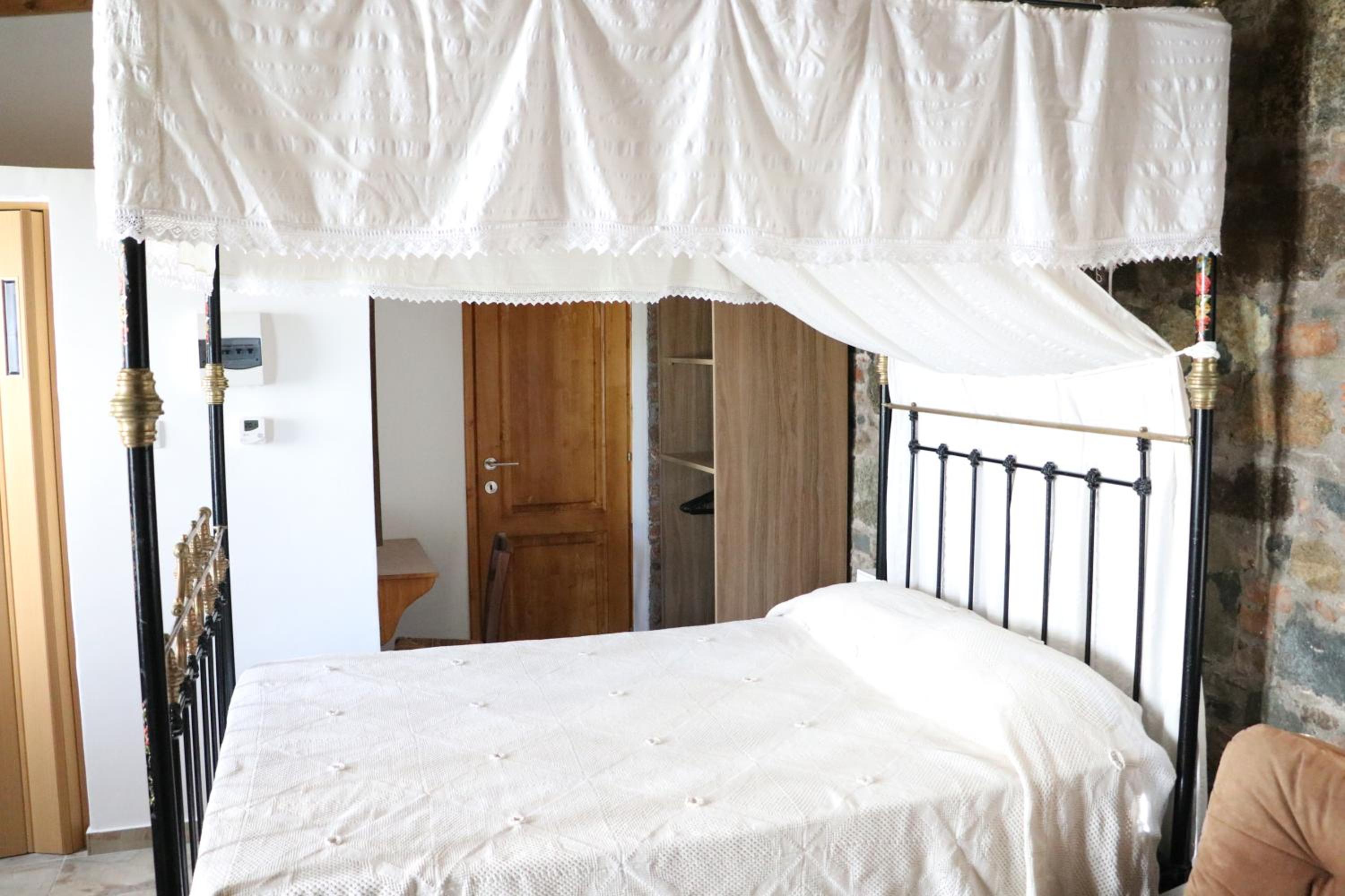 AgroSpito Traditional Guest House