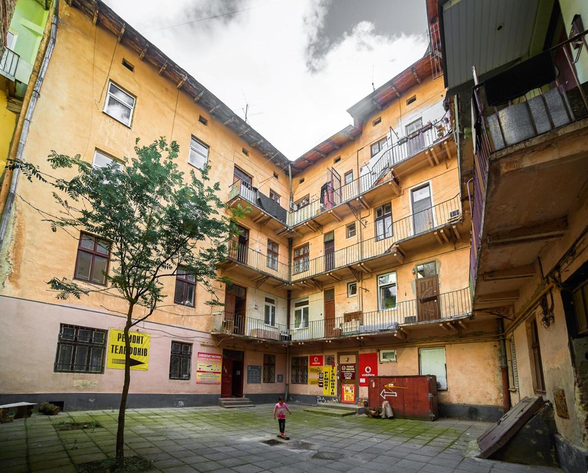 Apartment on Horodotska street