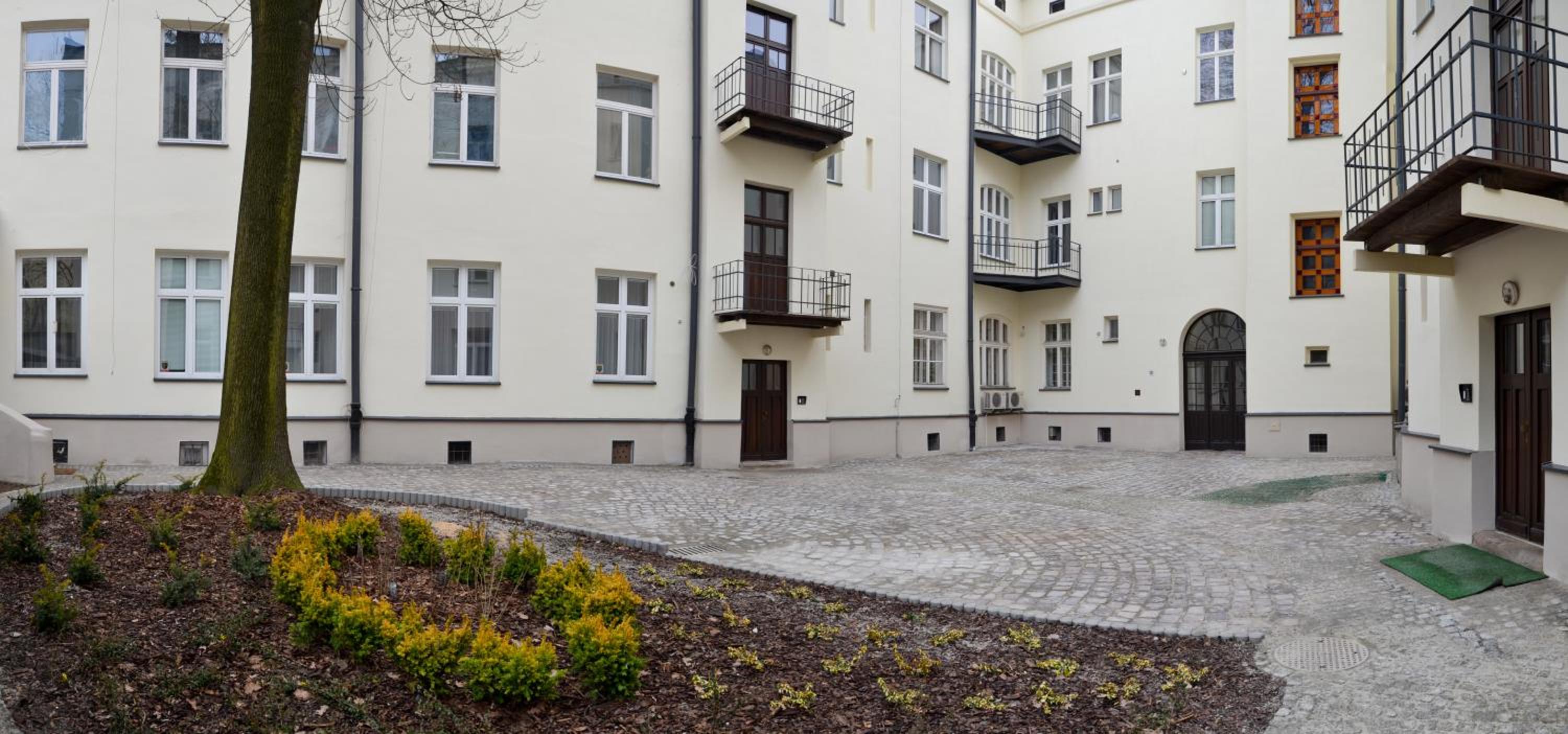 777 Apartaments view 4