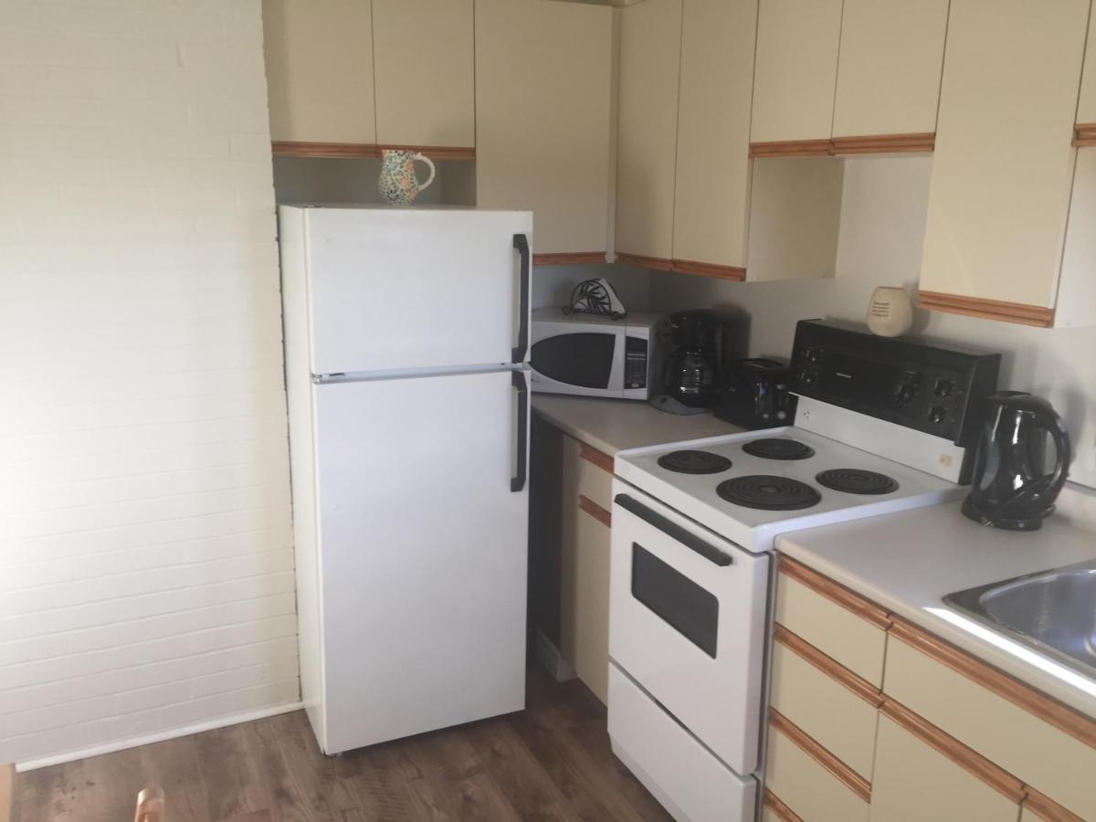 Gillies by the Sea Apartment and Suite