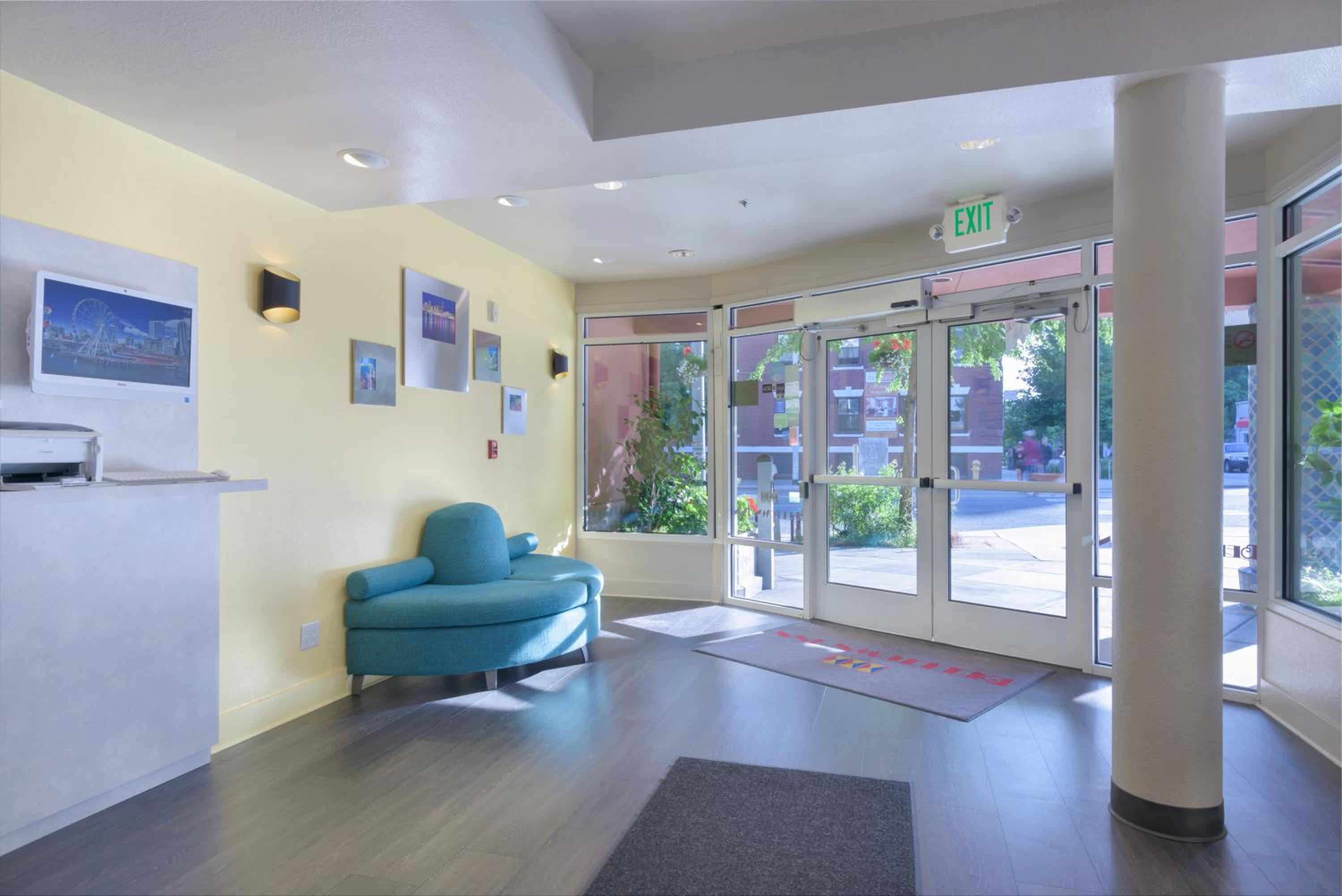 Belltown Inn