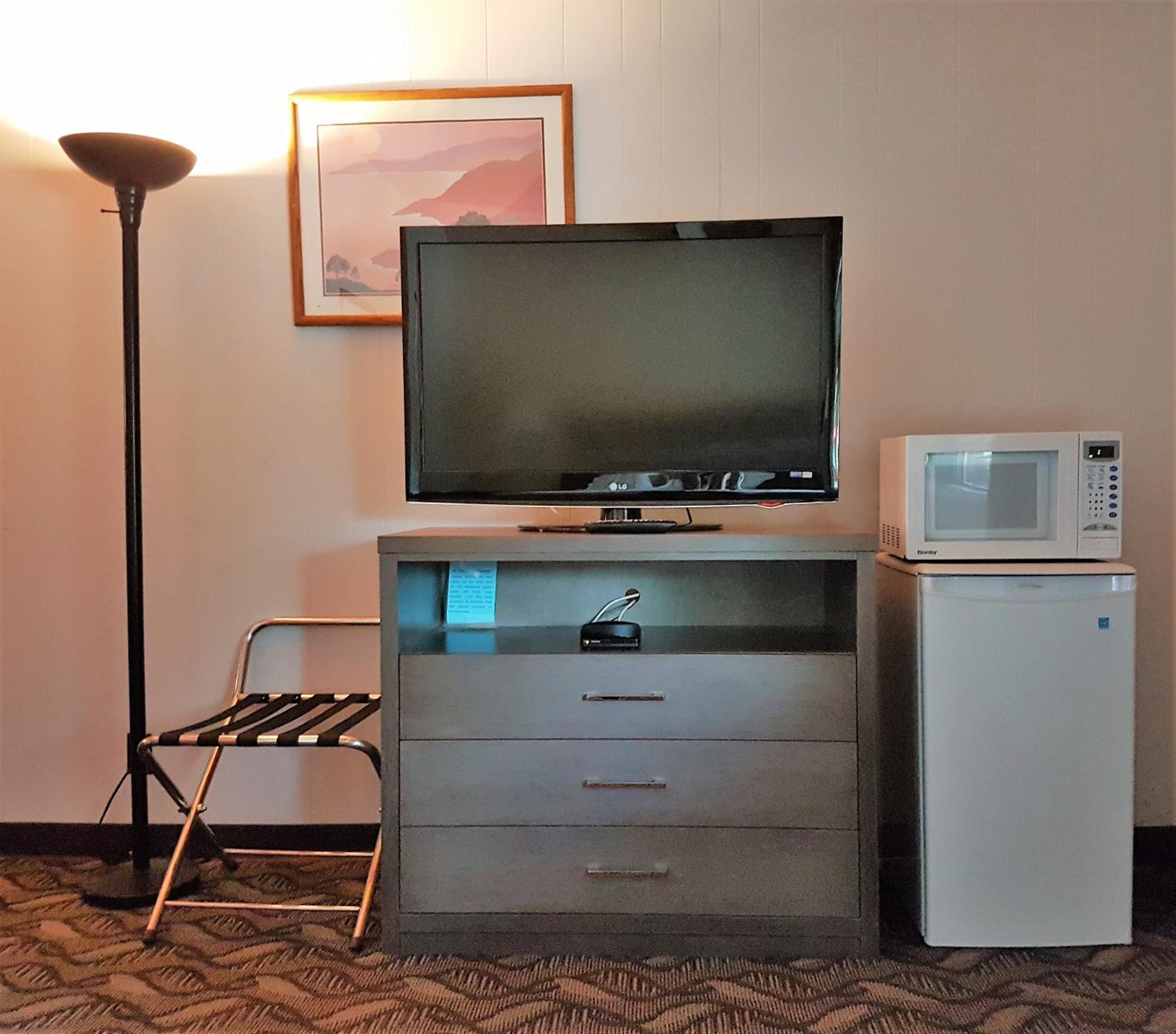 Holiday Motel & RV Resort
