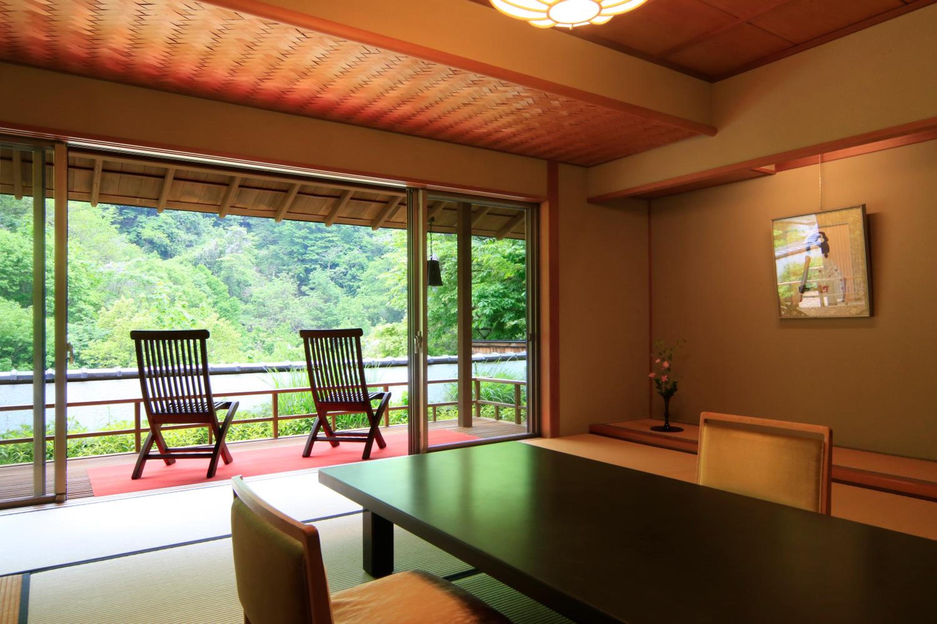Fujiiso