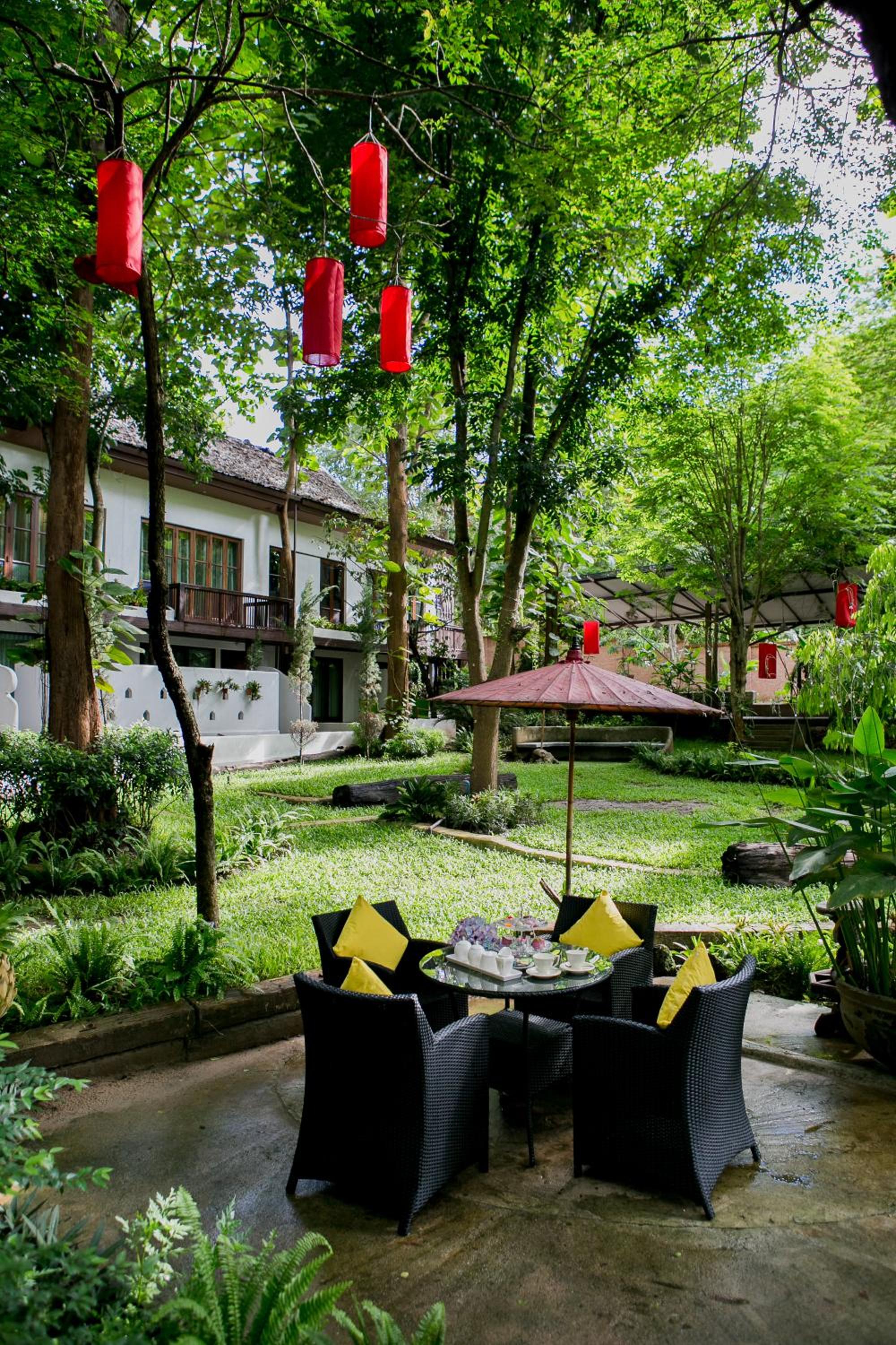 E-Outfitting Doikham Resort