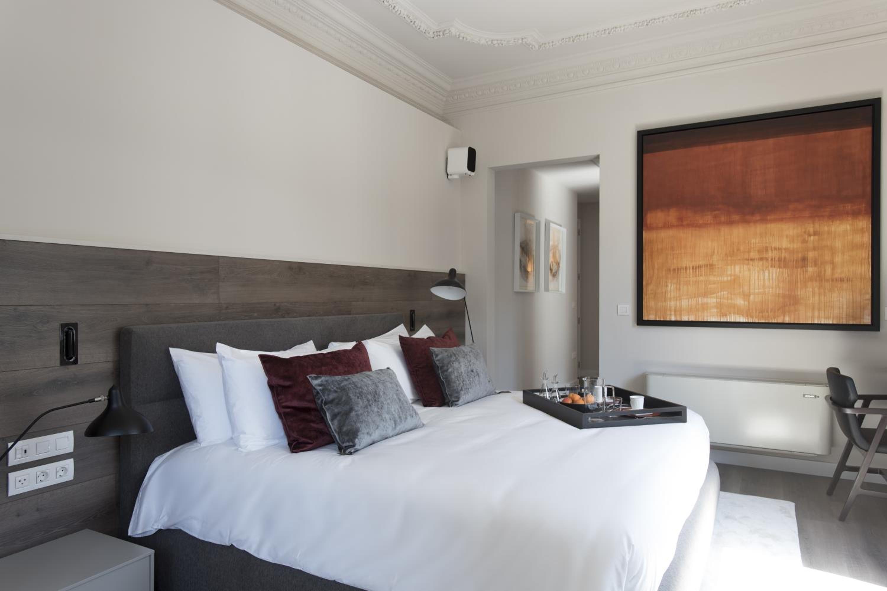 Casagrand Luxury Apartments Barcelona