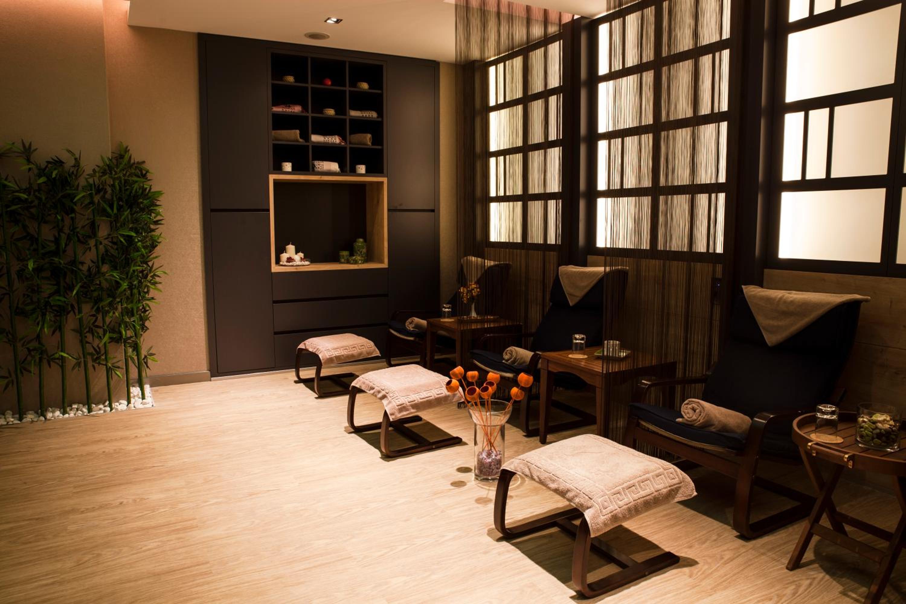 Midas Hotel - Image 7