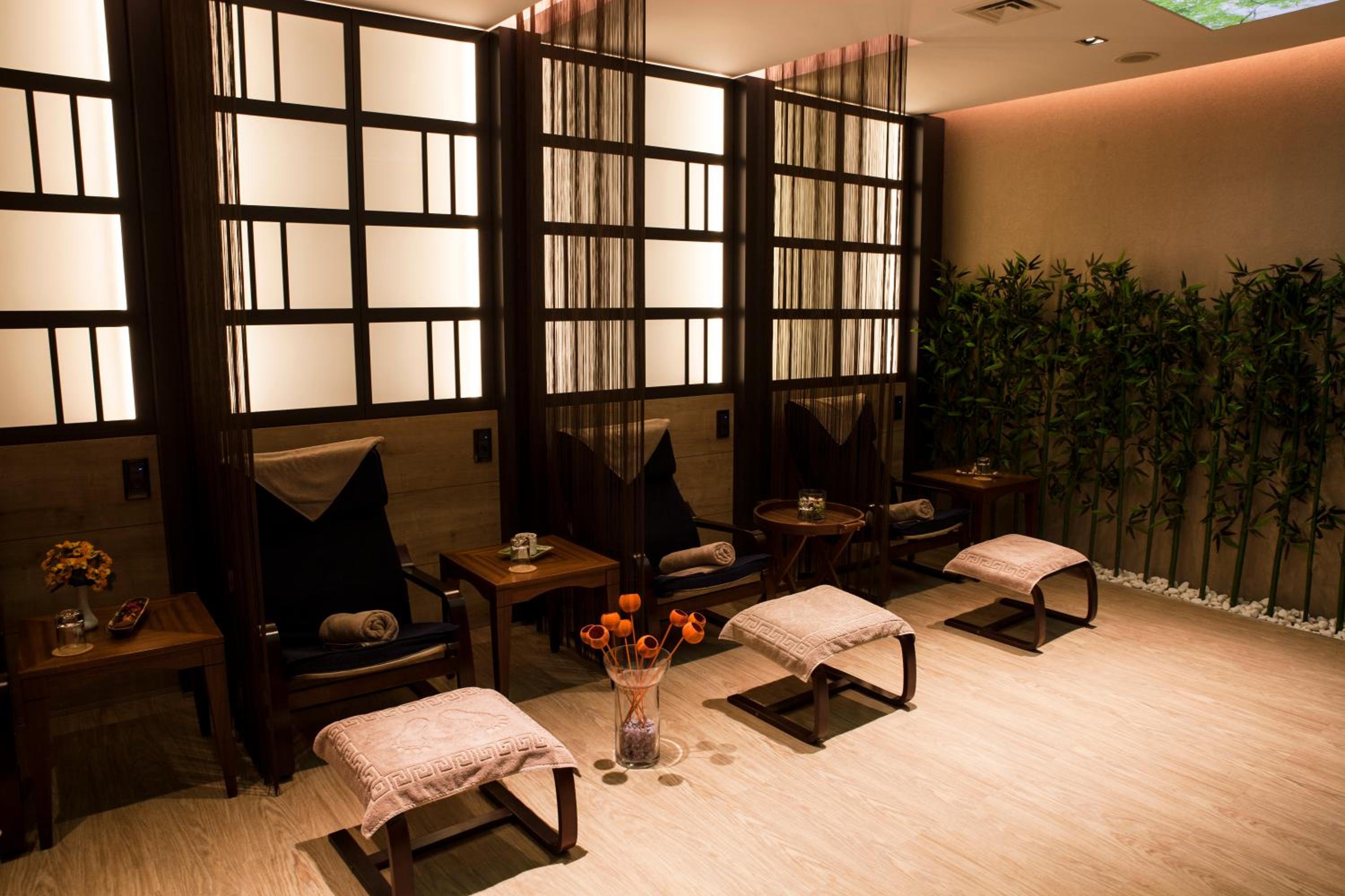 Midas Hotel - Image 9