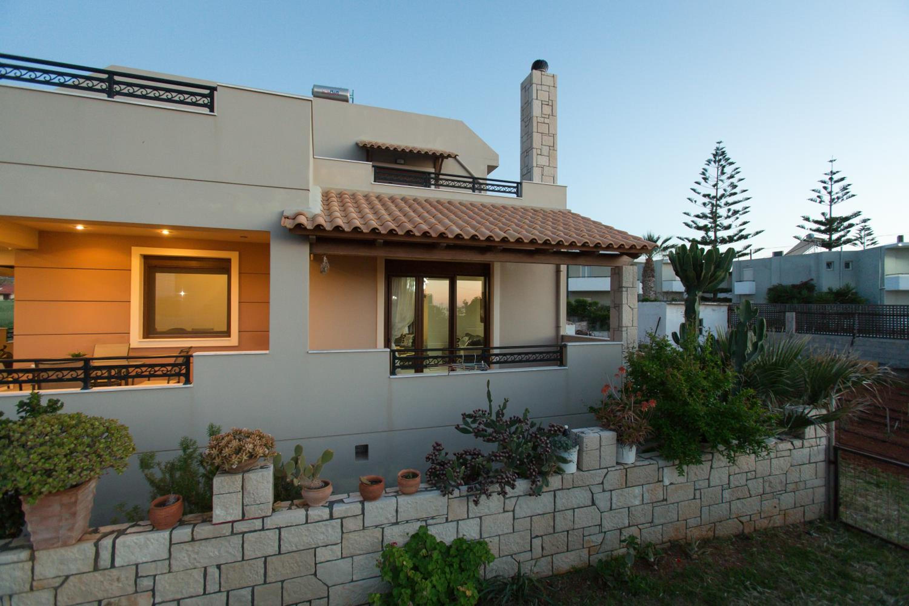 Luxury Maisonette Afro view 2