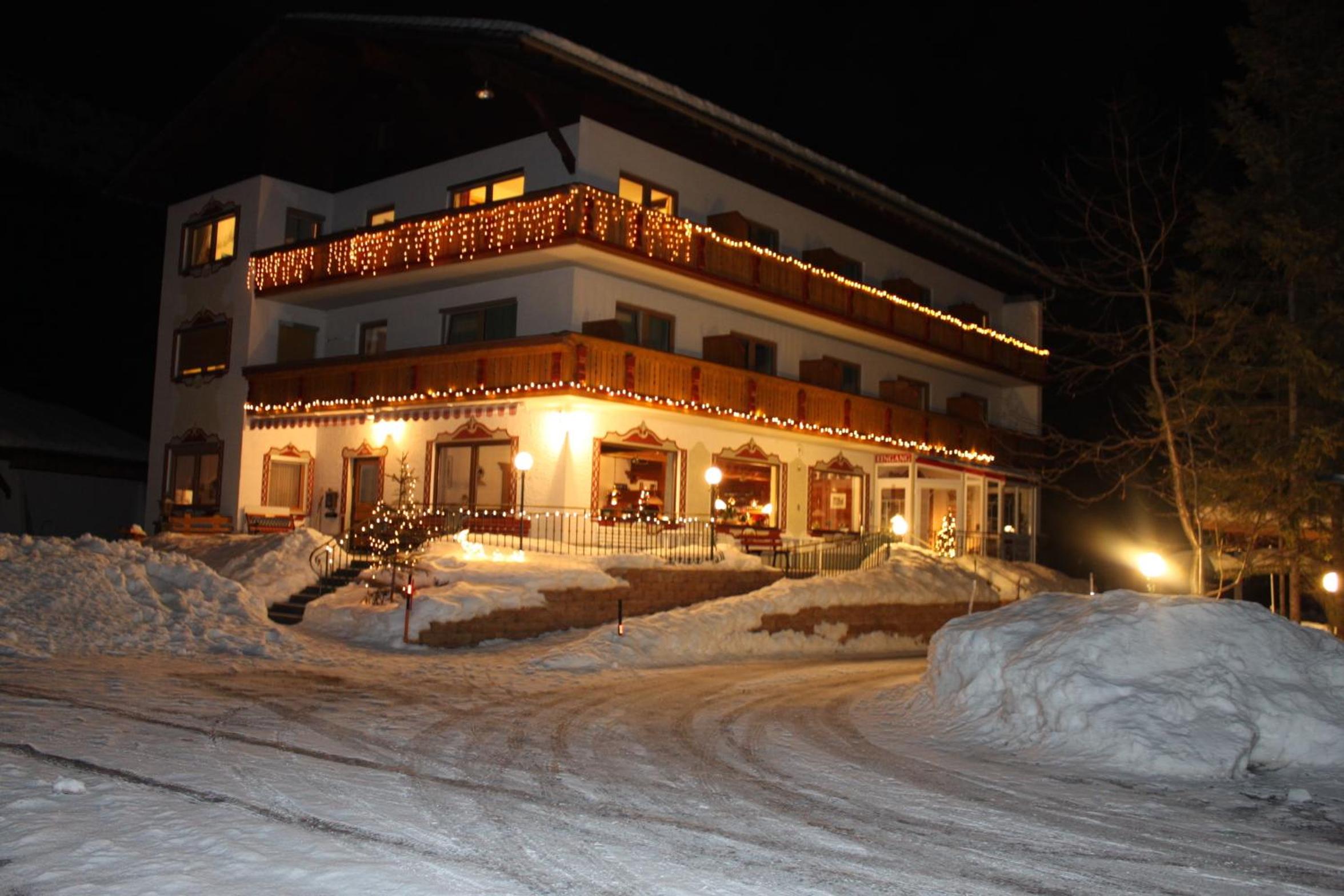 Hotel Garni Waldhof - Wohlfühlen am Lech