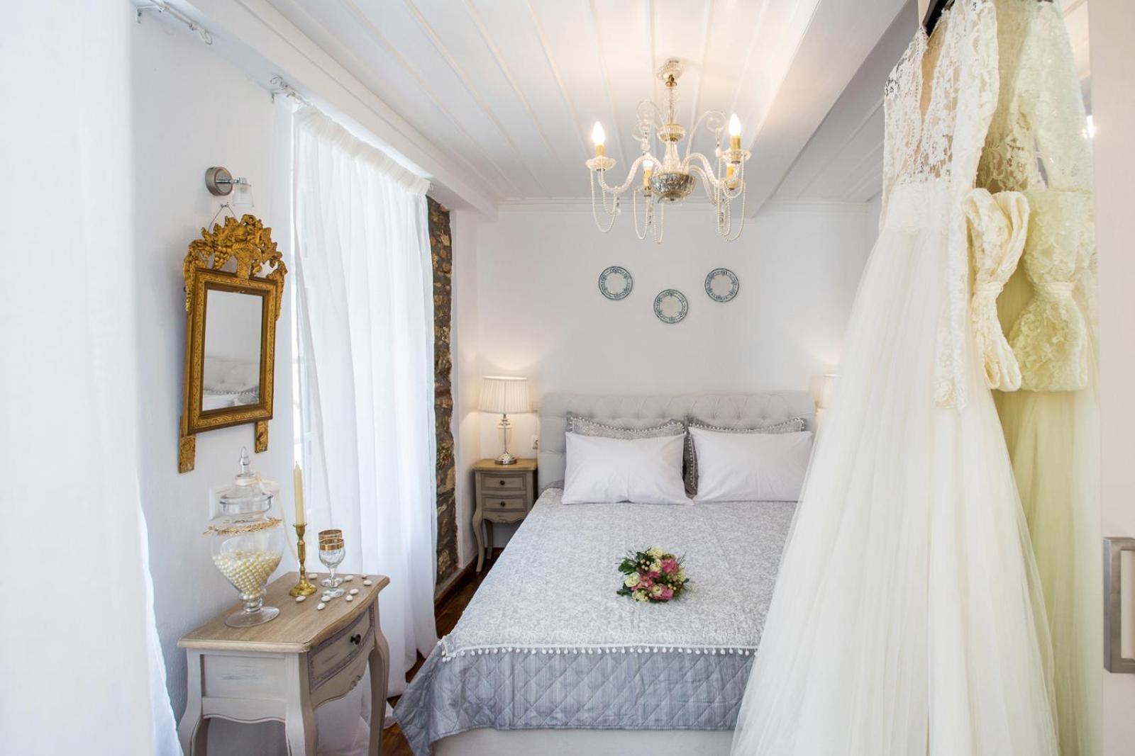 Evagelia's deluxe villa-Roof Top Jacuzzi photo 5