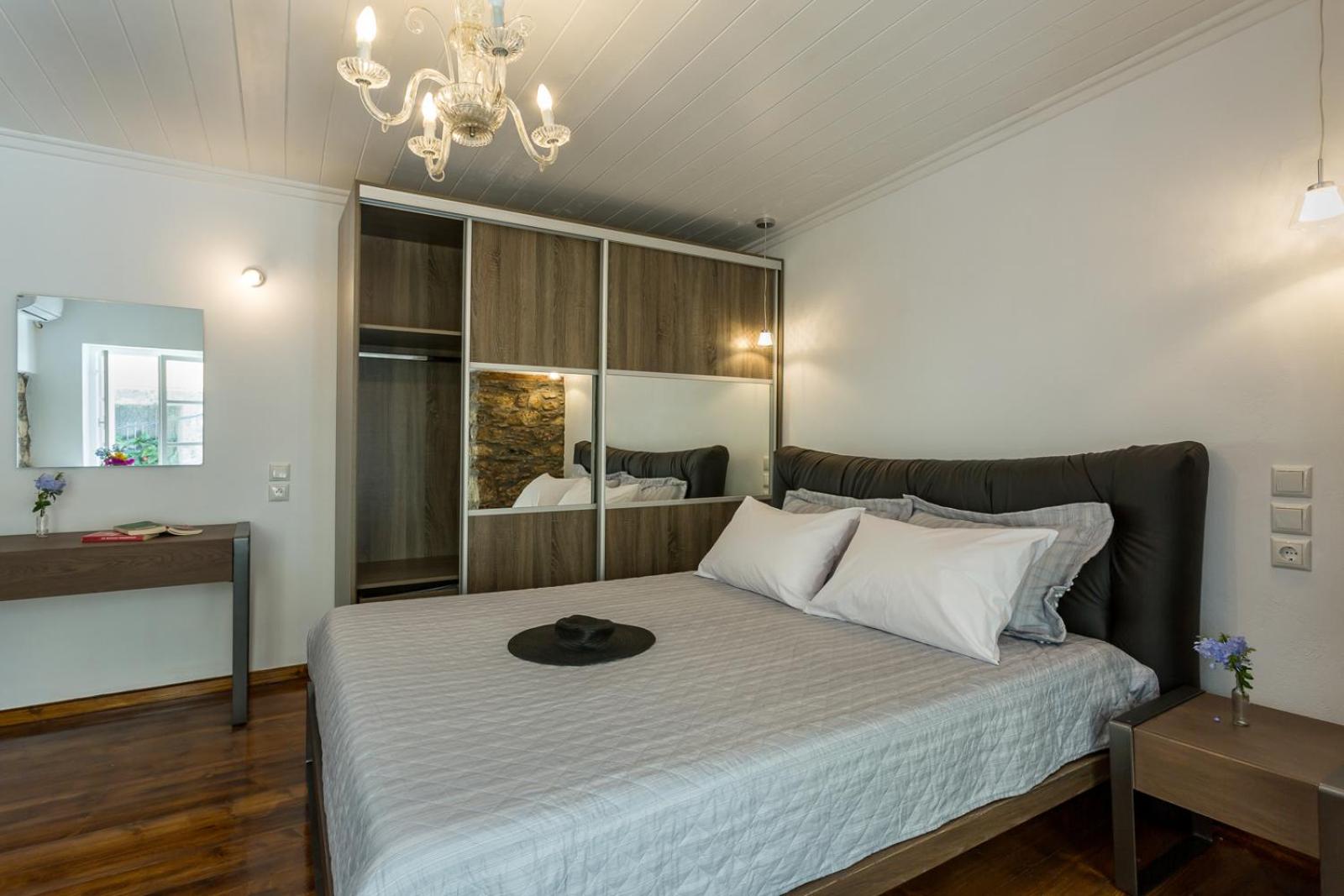 EVAGELIA'S APARTMENT Stylish Central stay with Complimentary breakfast basket view 5