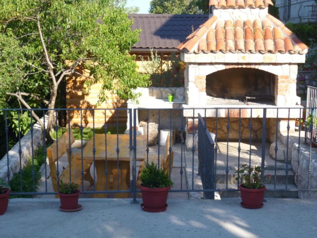Photo 49