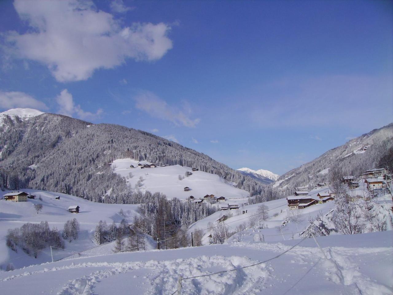 Photo 48
