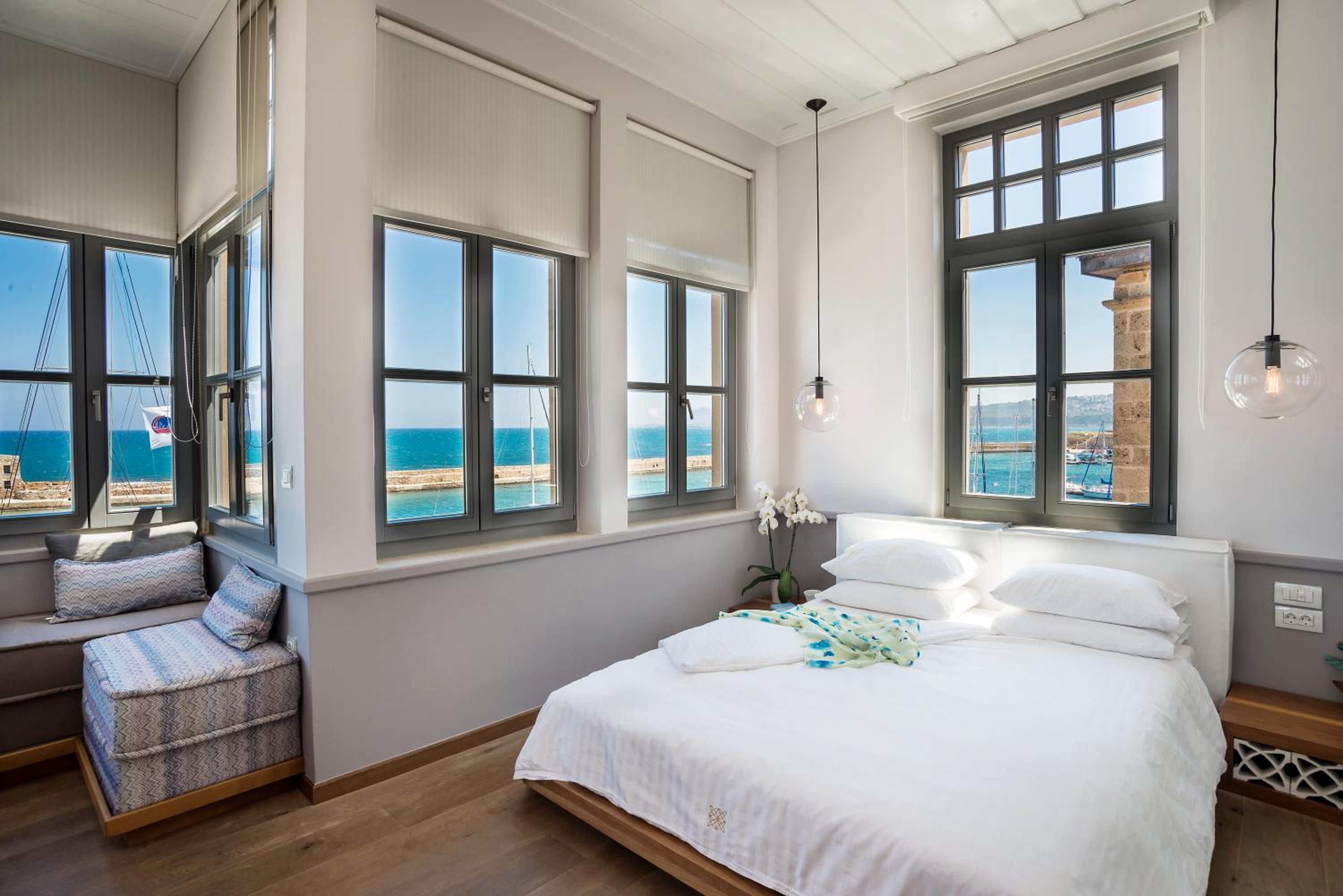 Ambassadors Residence Boutique Hotel - Image 5