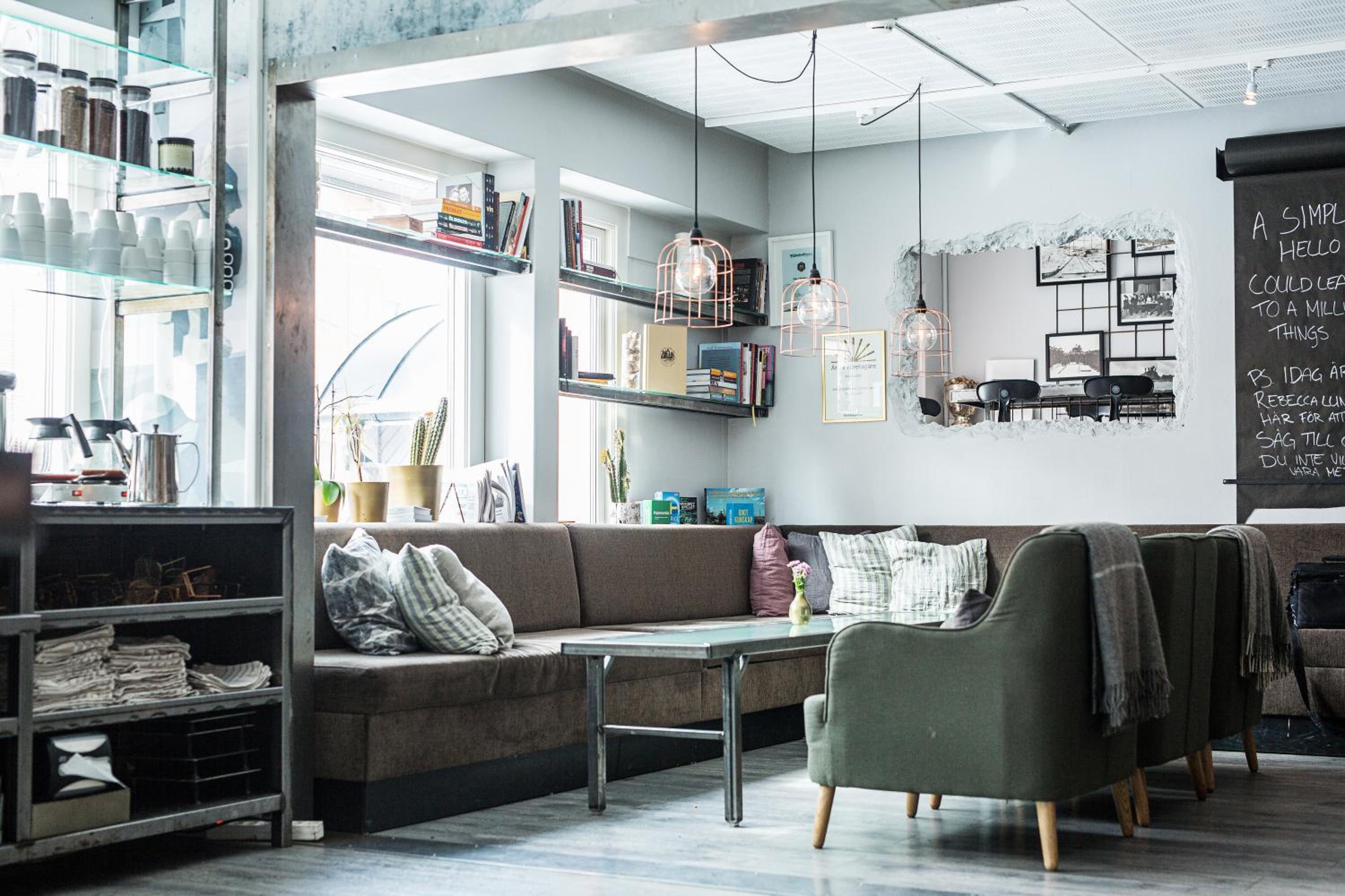 Hotel SPiS Hotel & Hostel - Image 1