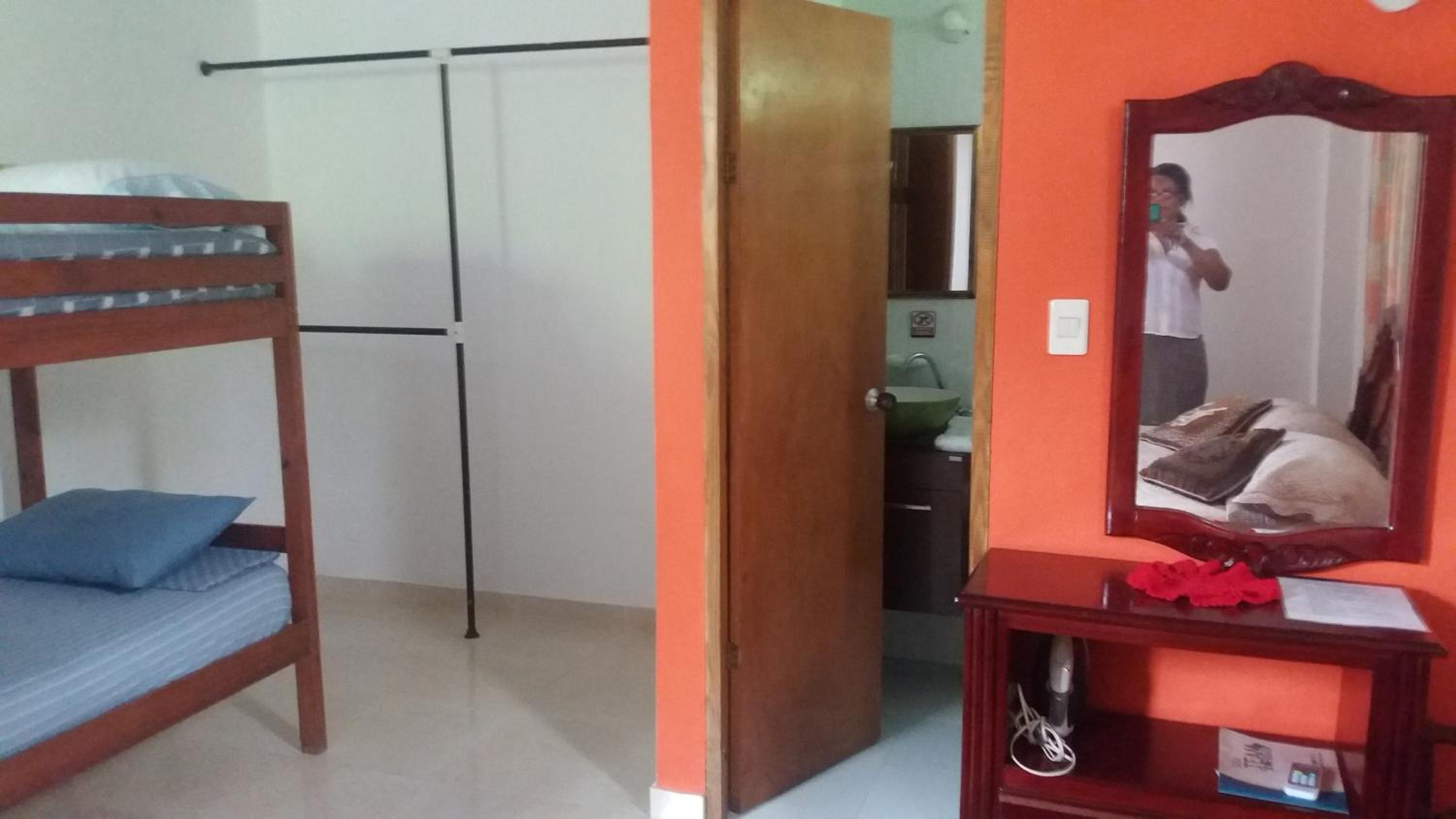 Ludisa House