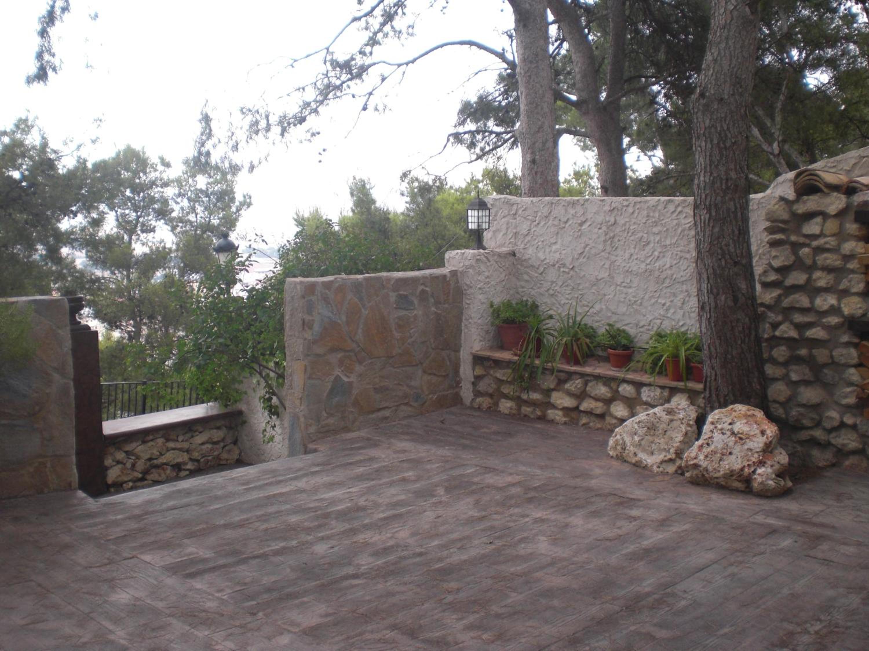Photo 12