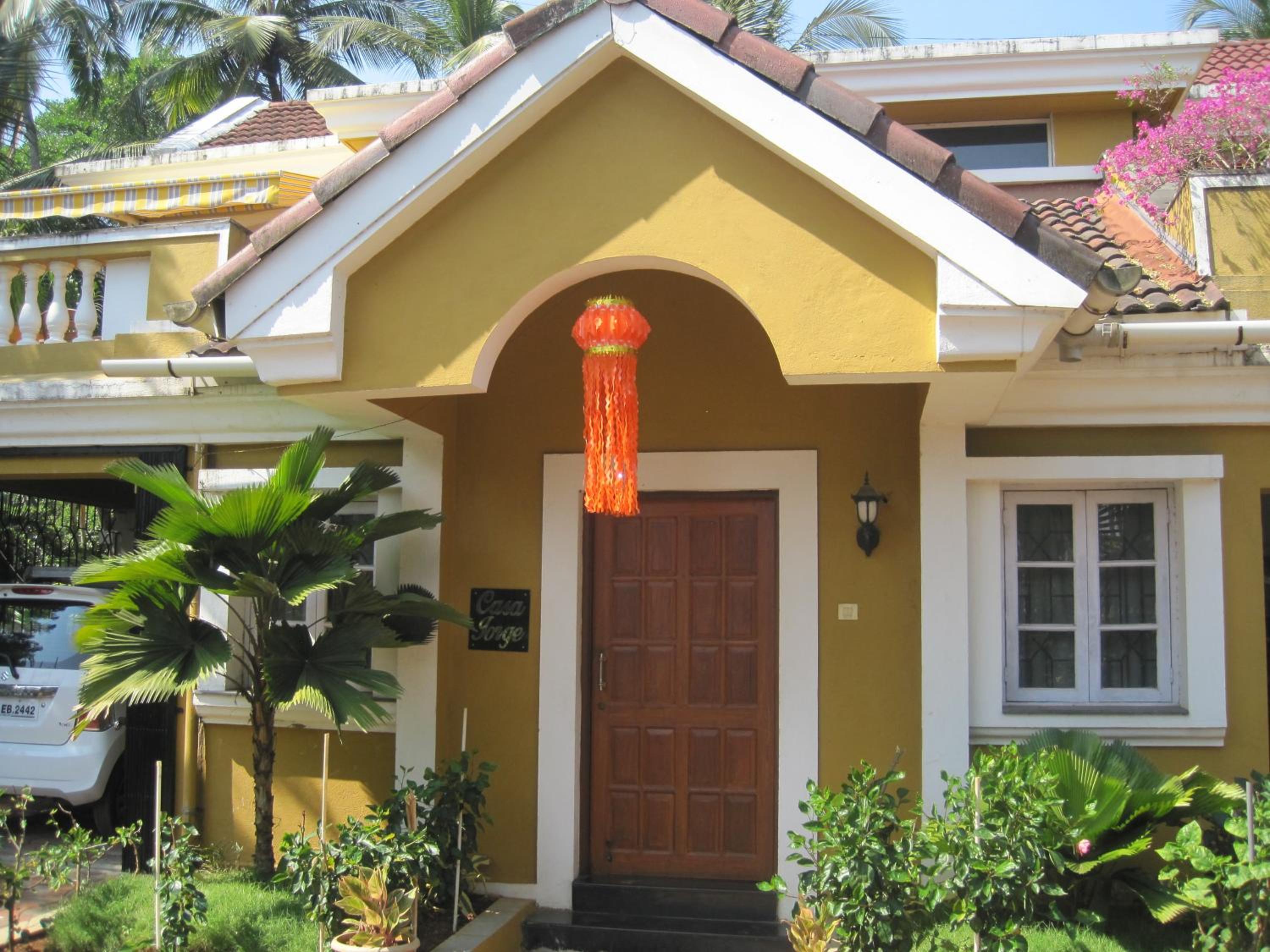 Boutique Villa, beach 10min, cook on request view 2