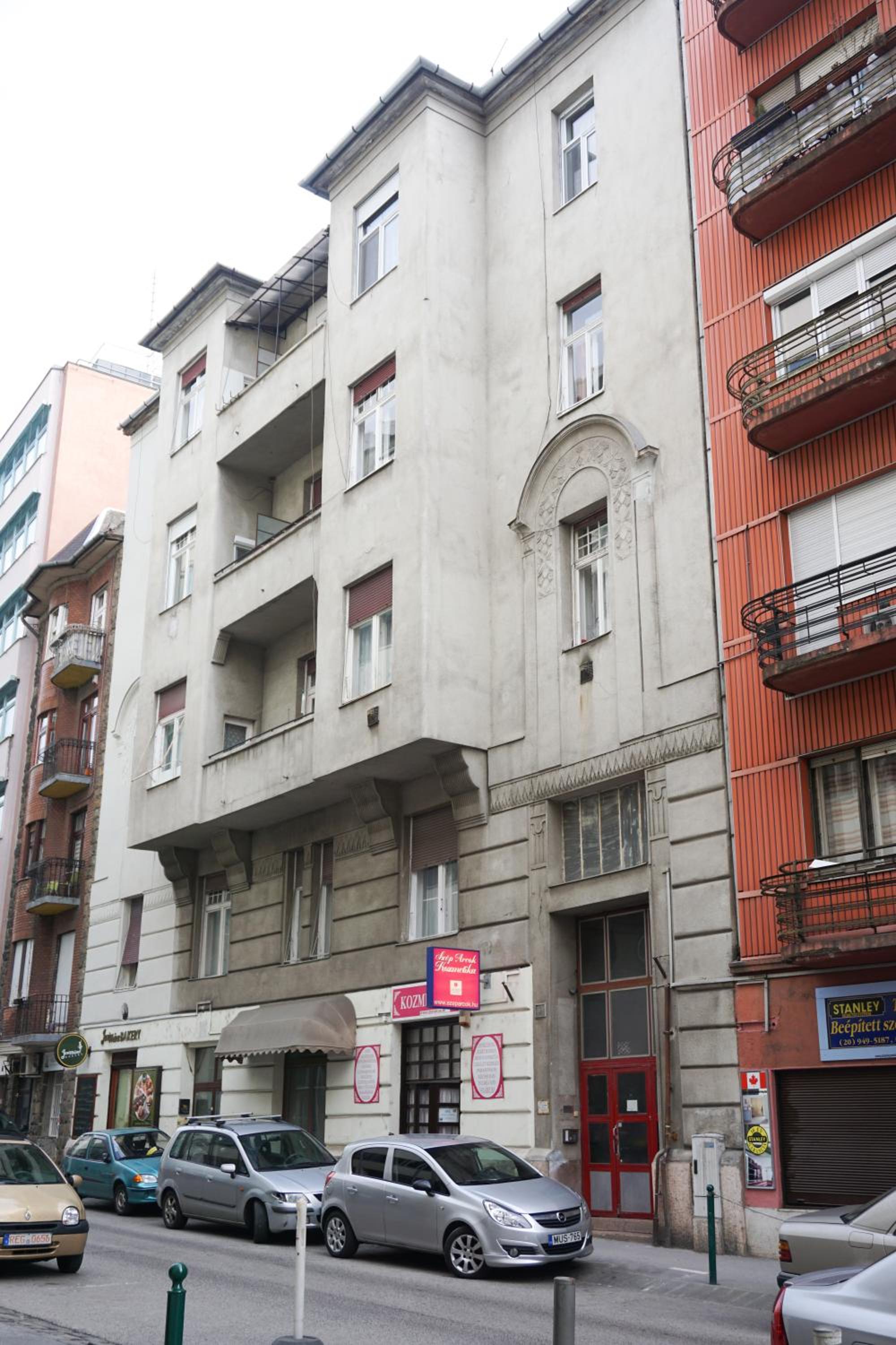 Photo 23