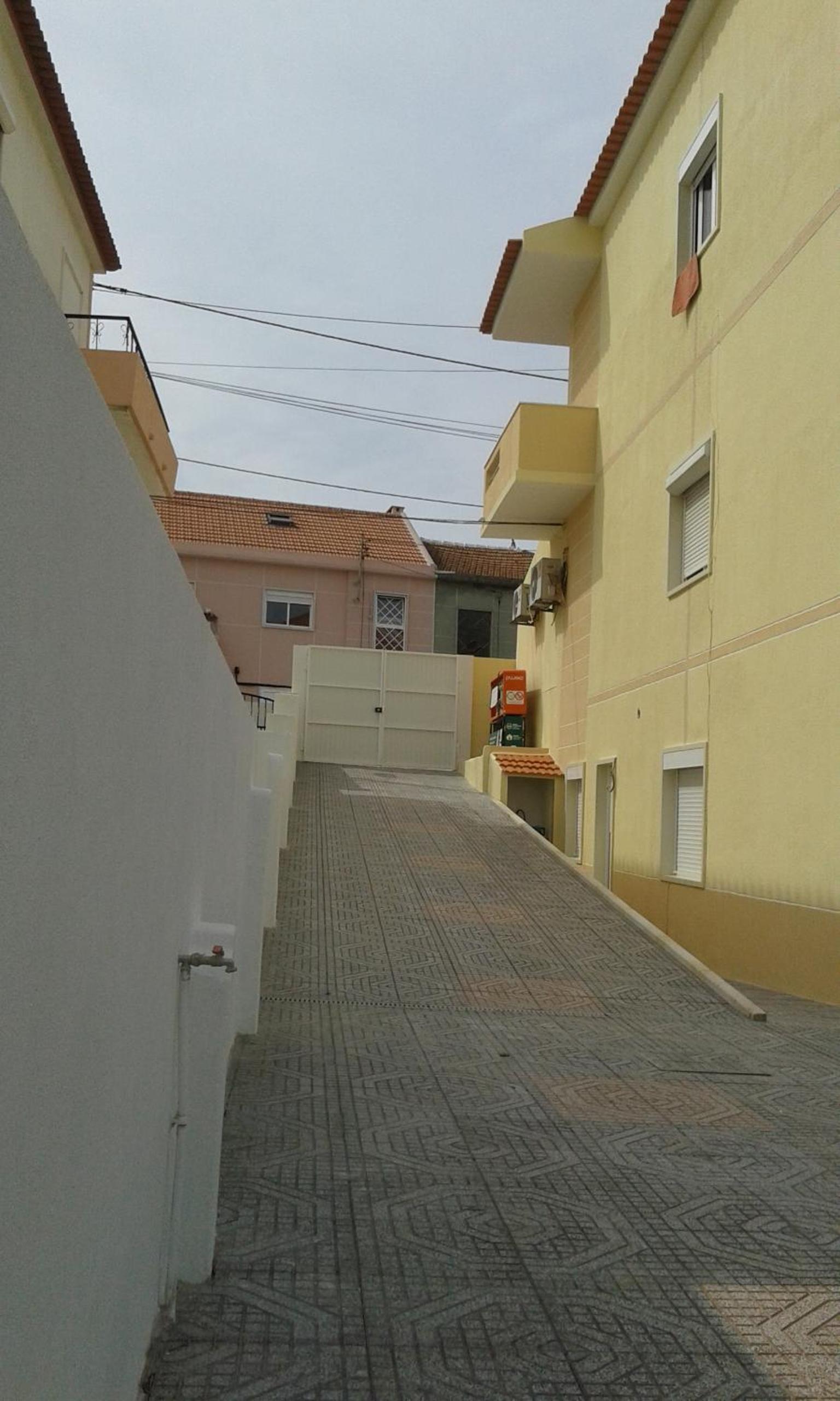 Photo 47