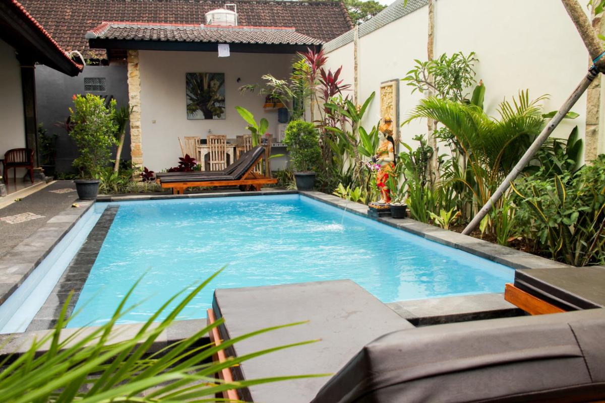 Nyoman Guesthouse Berawa Canggu view 4