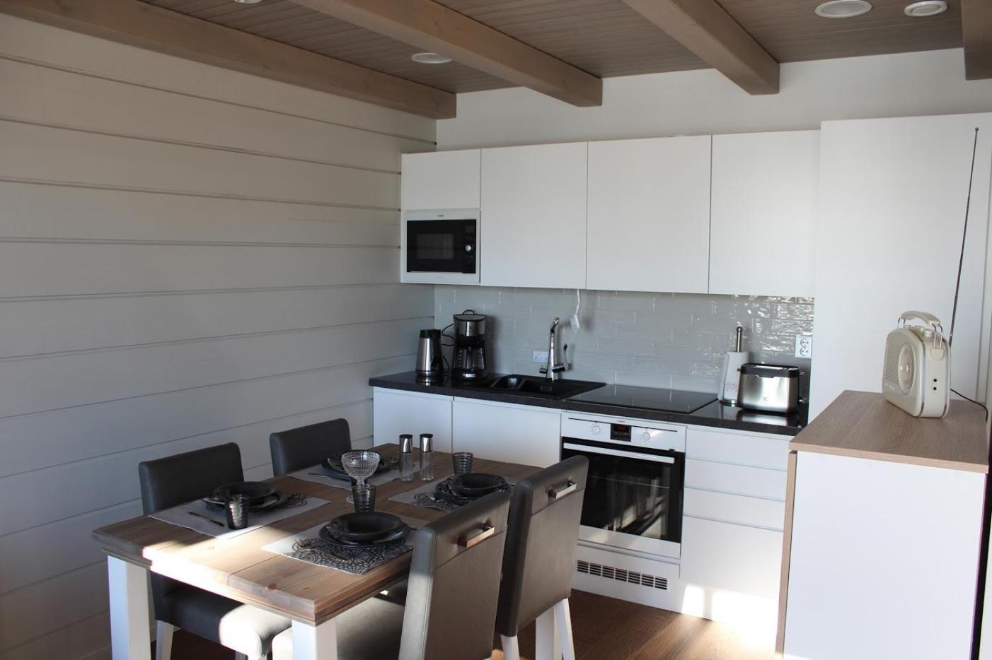 Naava Chalets