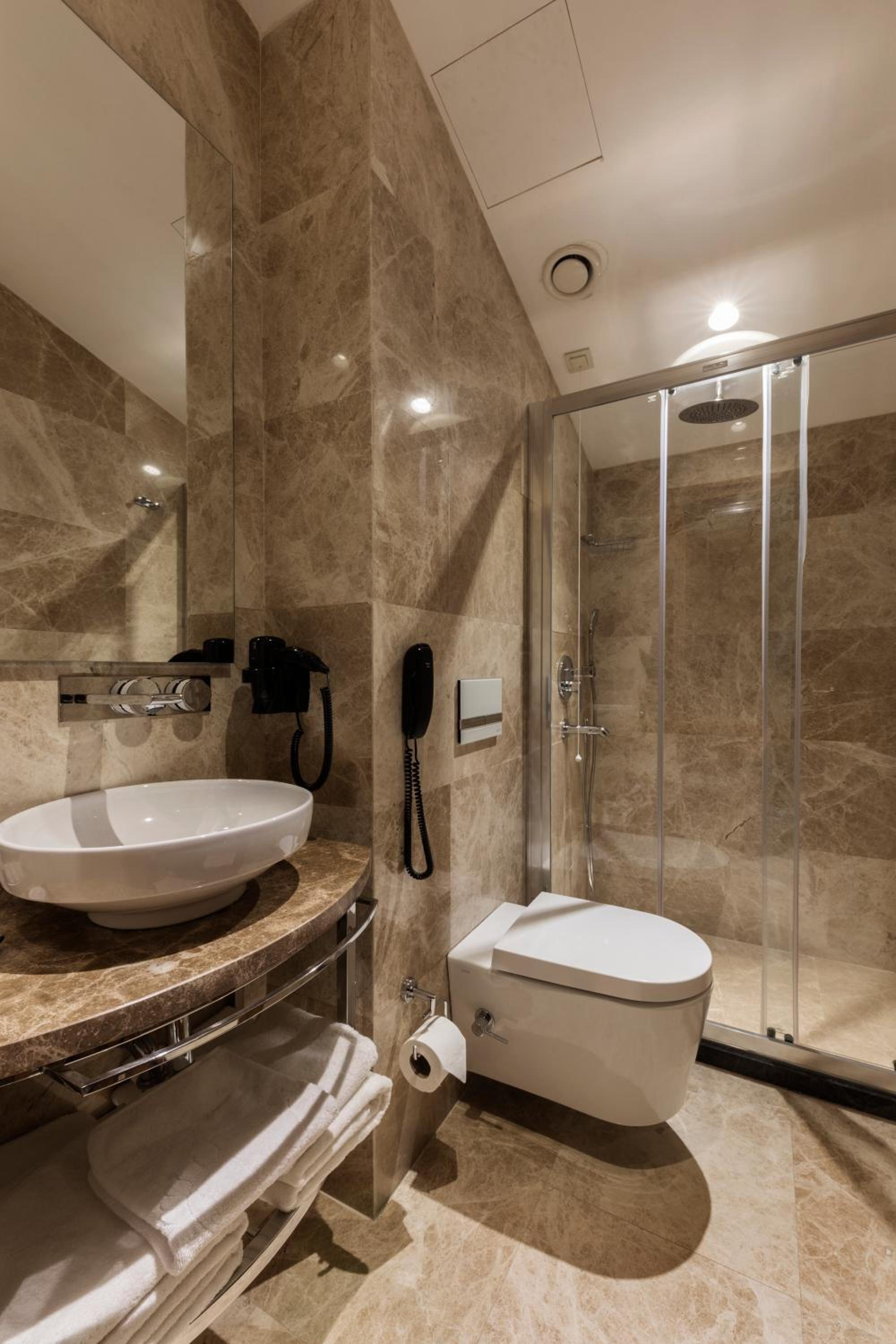 Endless Art Hotel-Special Category - Image 42