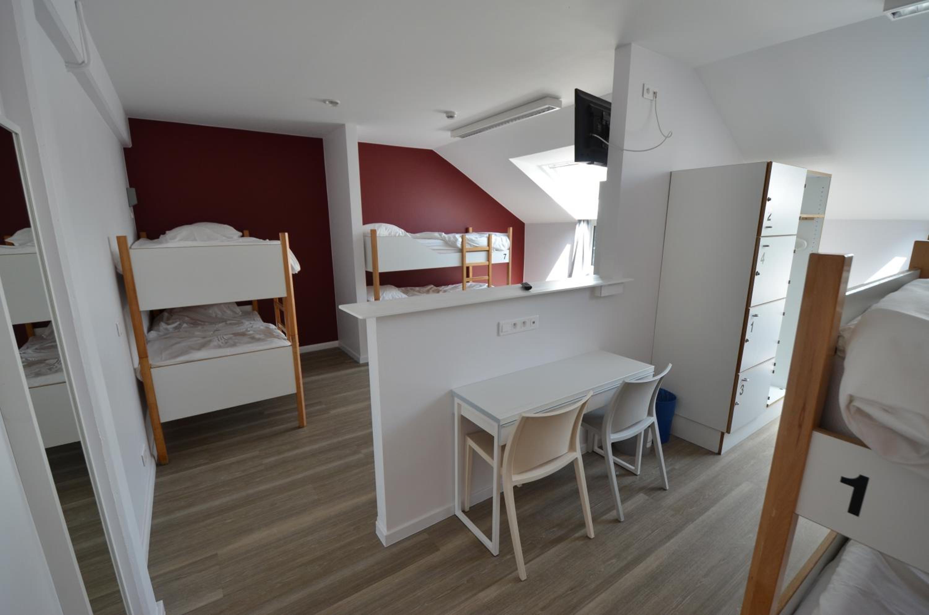 Auberge des 3 Fontaines - Youth Hostel
