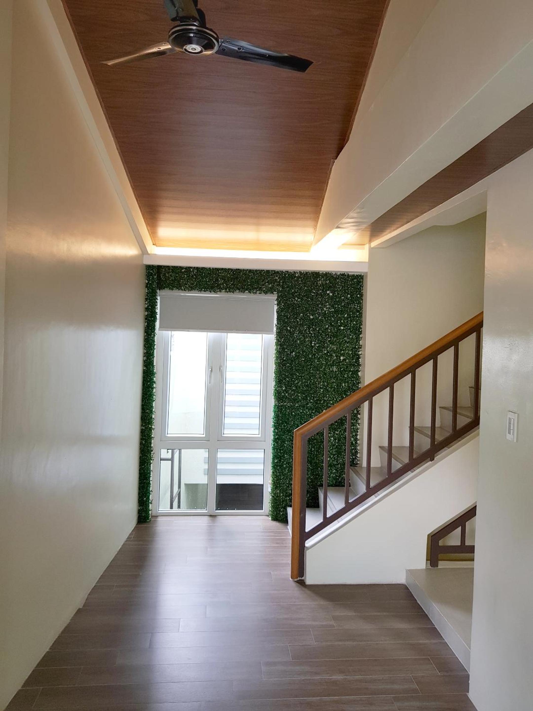 The Leaf House