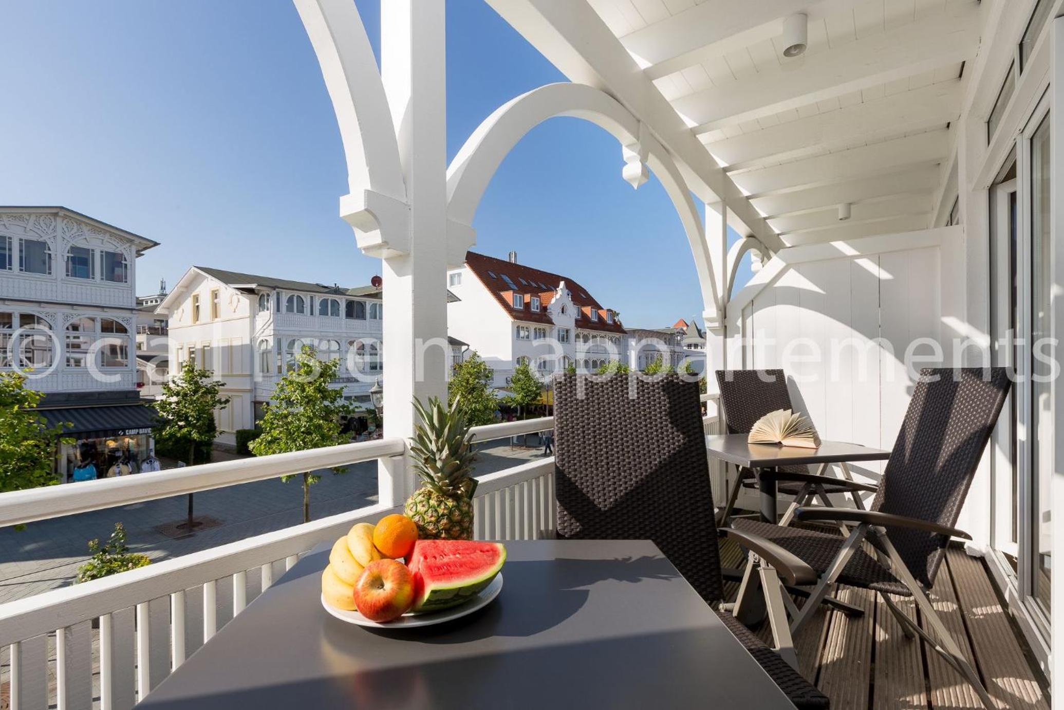 Villa Hildegard by Callsen