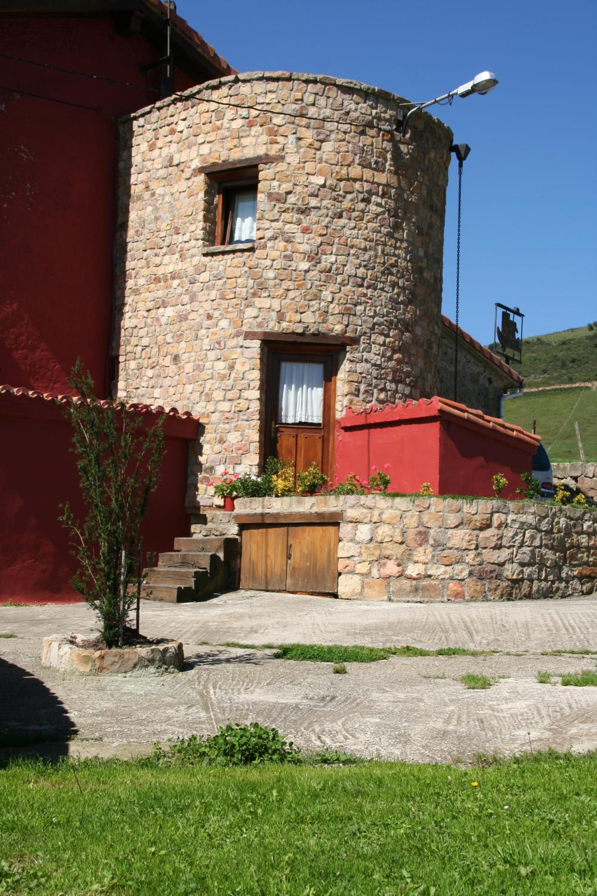 Photo 29