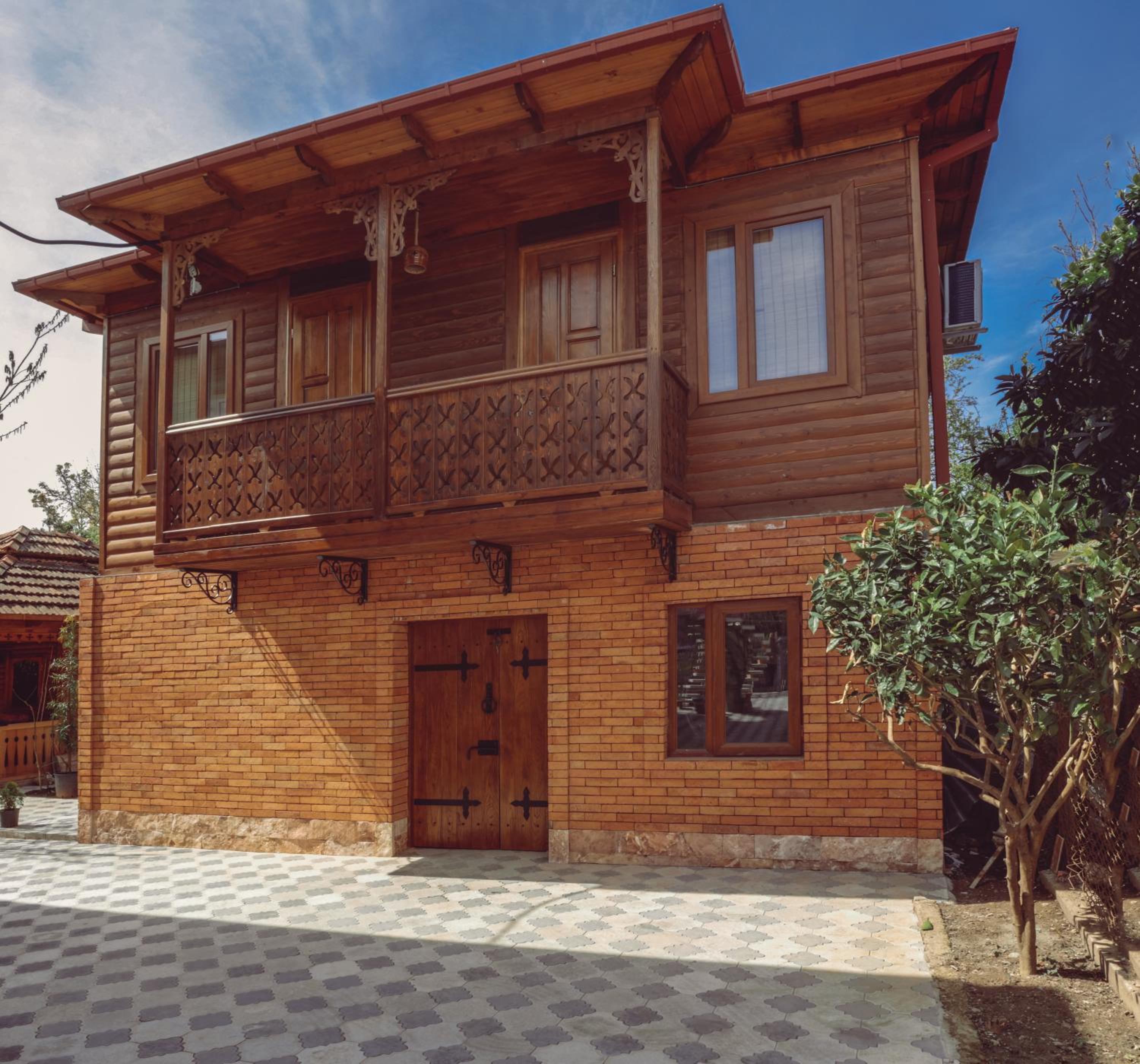 Casa de Khasia view 2
