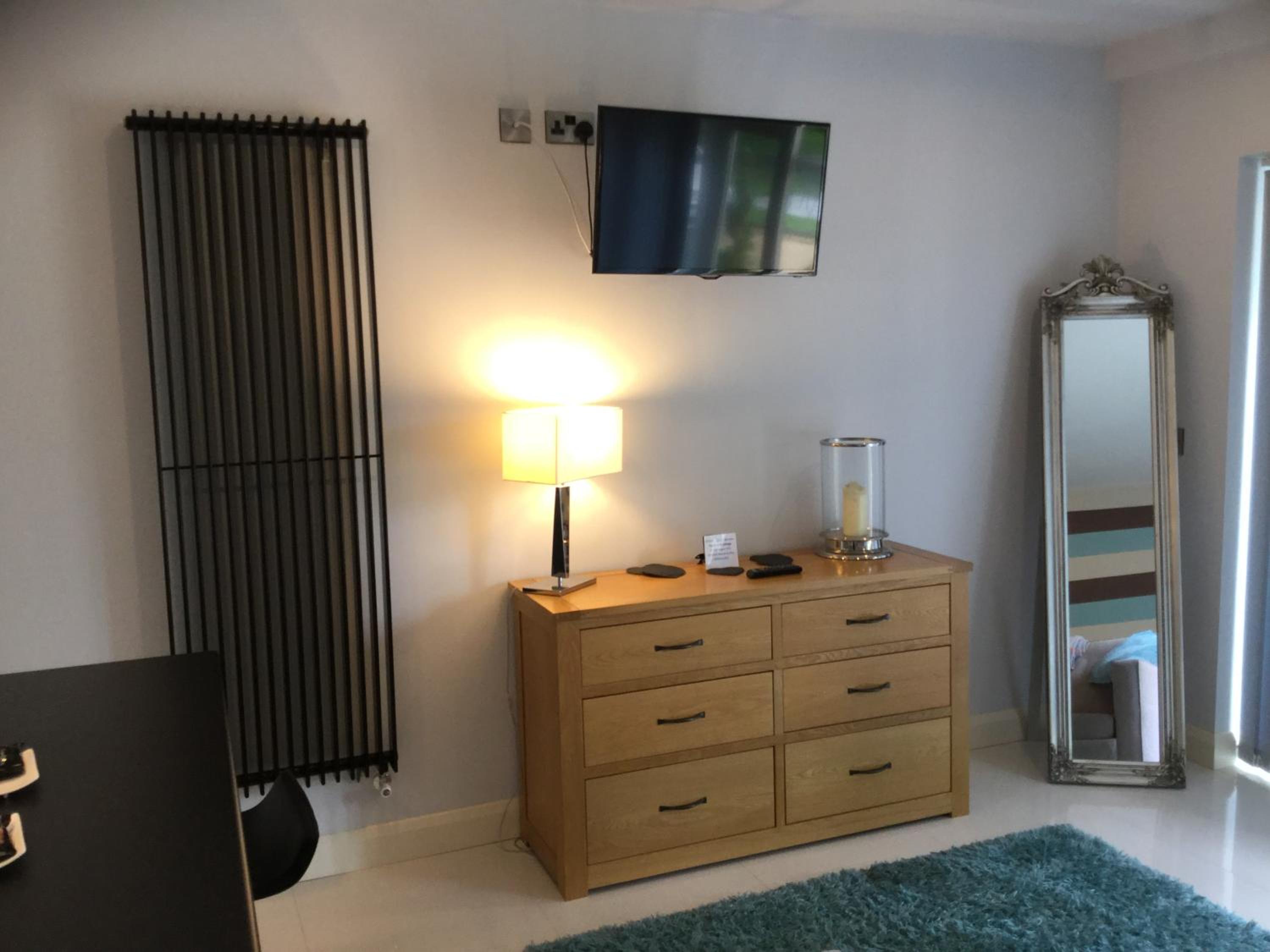 Plas Y Dderwen Bed and Breakfast