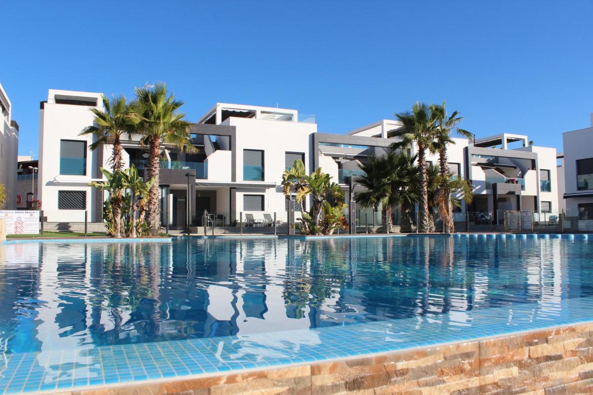 Oasis Beach 5 photo 3